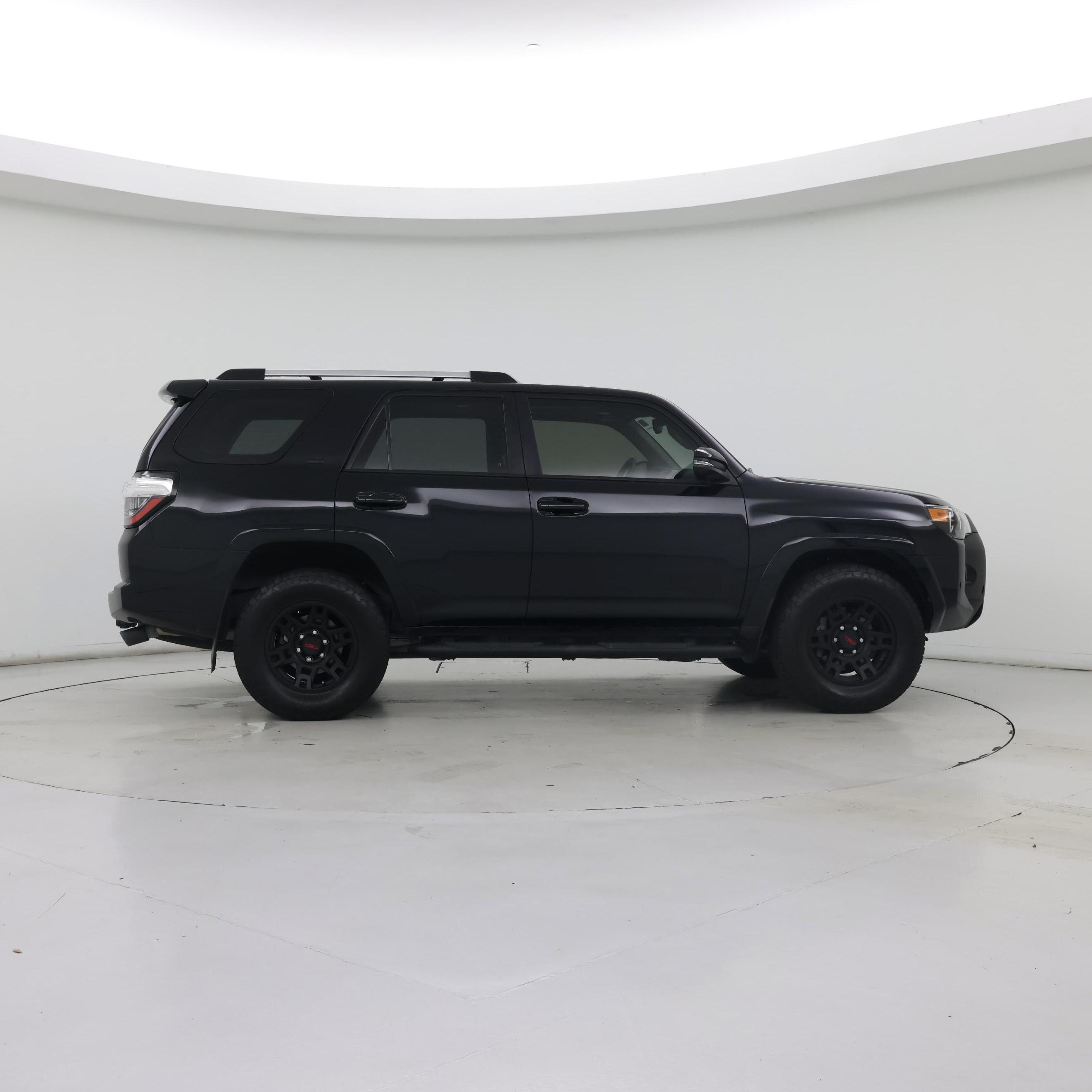 Thumbnail: 2023 Toyota 4Runner - 7