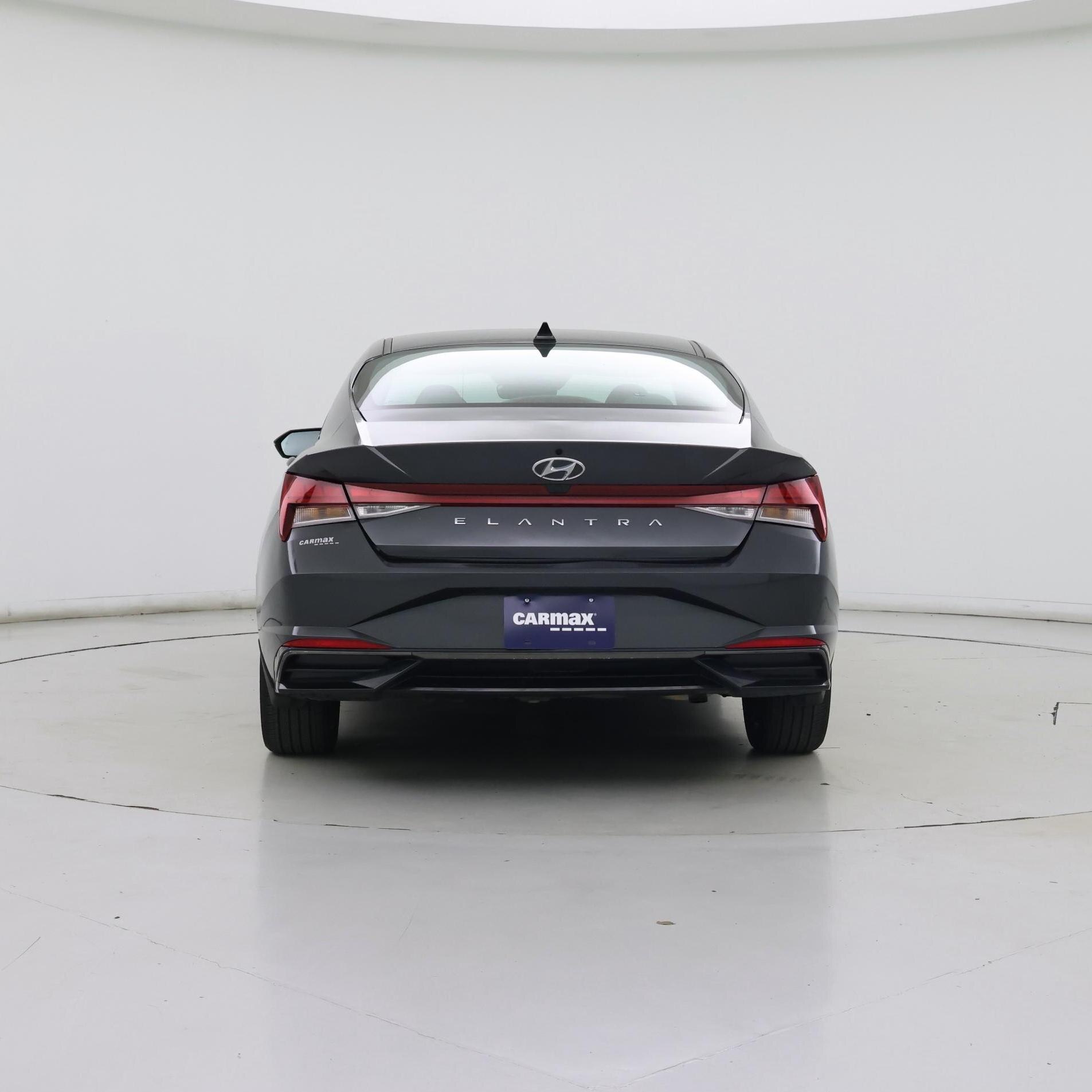 Thumbnail: 2022 Hyundai Elantra - 6