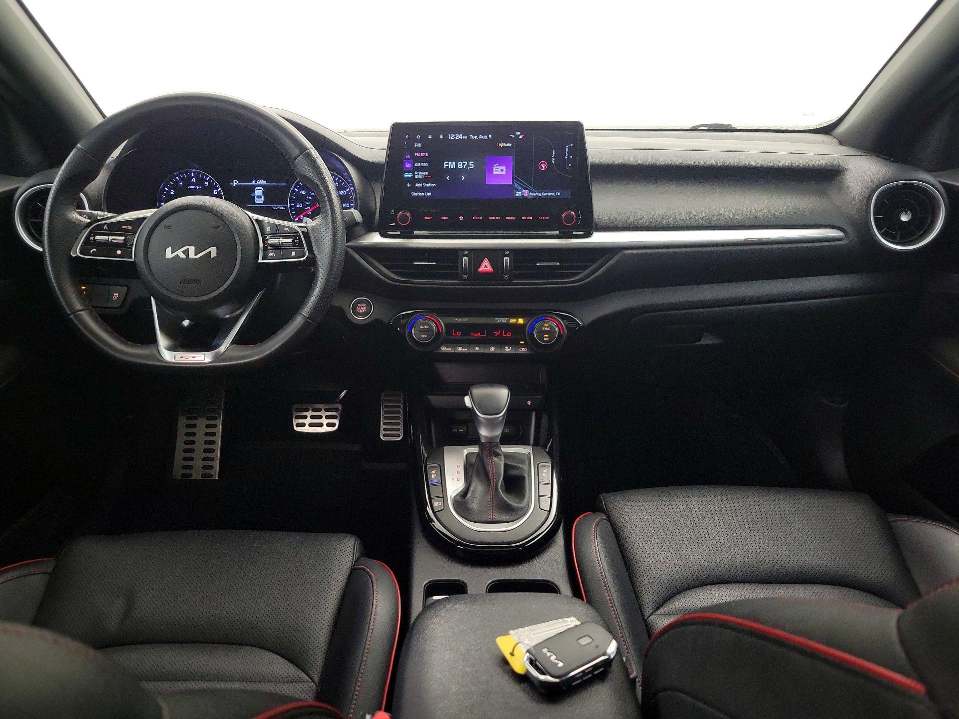 Thumbnail: 2023 Kia Forte - 9