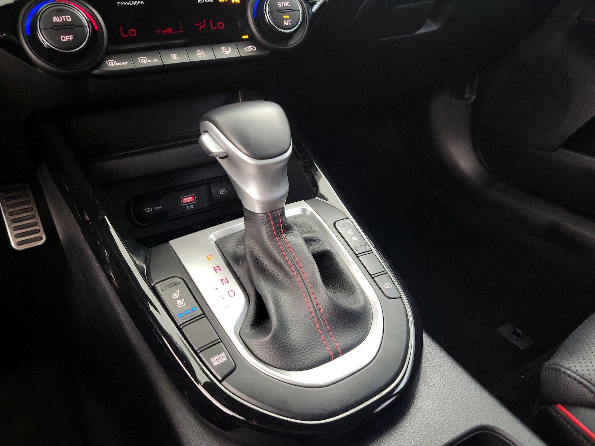 Thumbnail: 2023 Kia Forte - 17