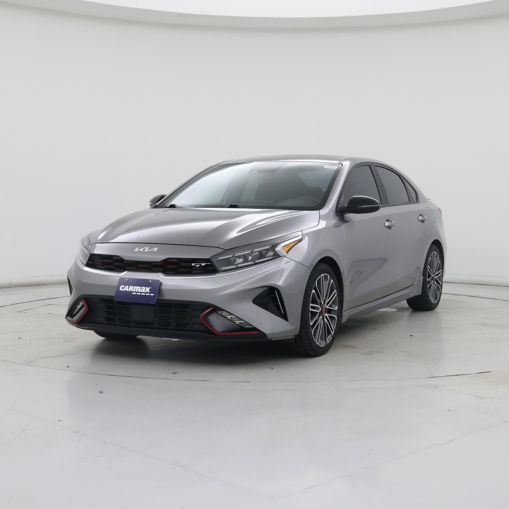 Thumbnail: 2023 Kia Forte - 4