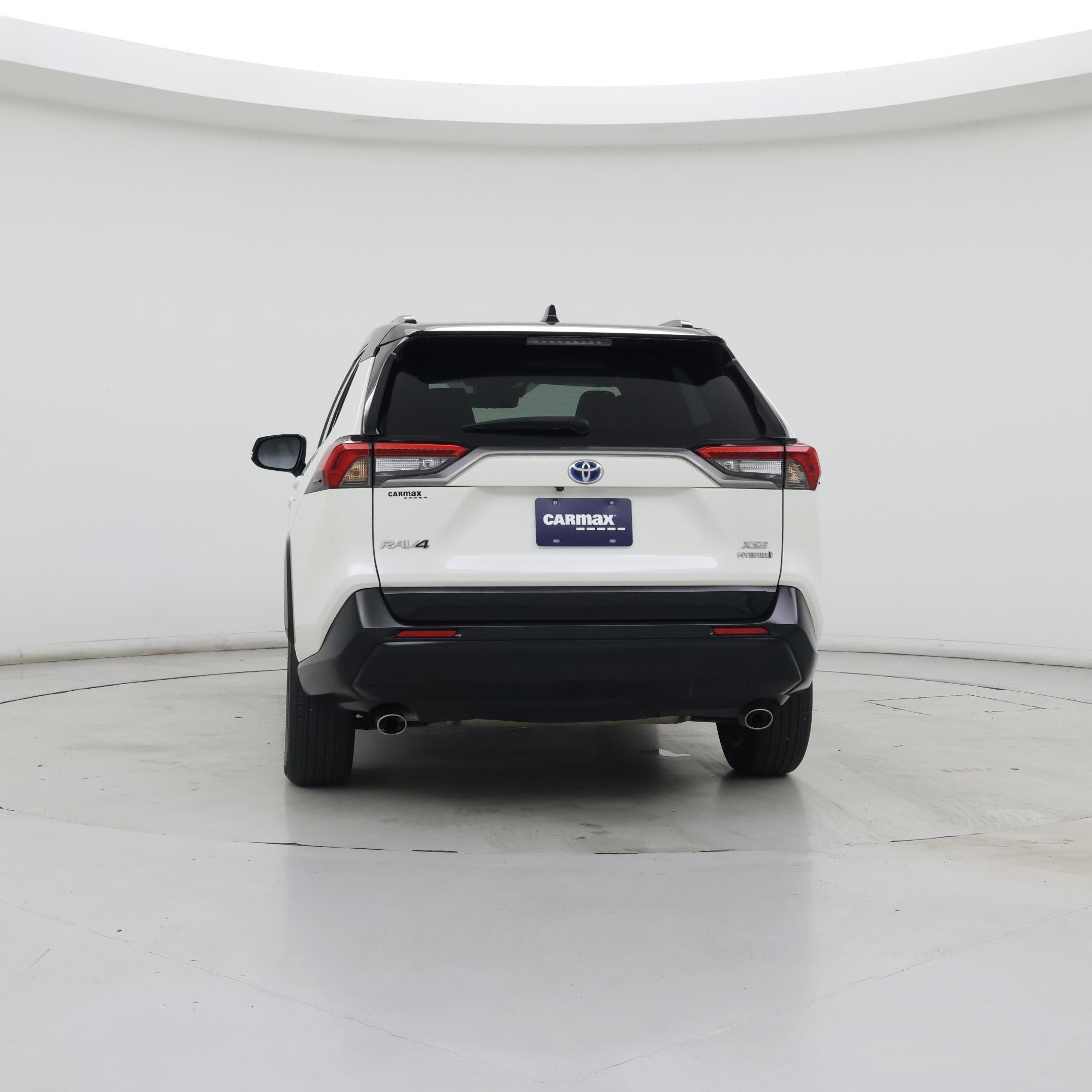 Thumbnail: 2021 Toyota RAV4 - 6