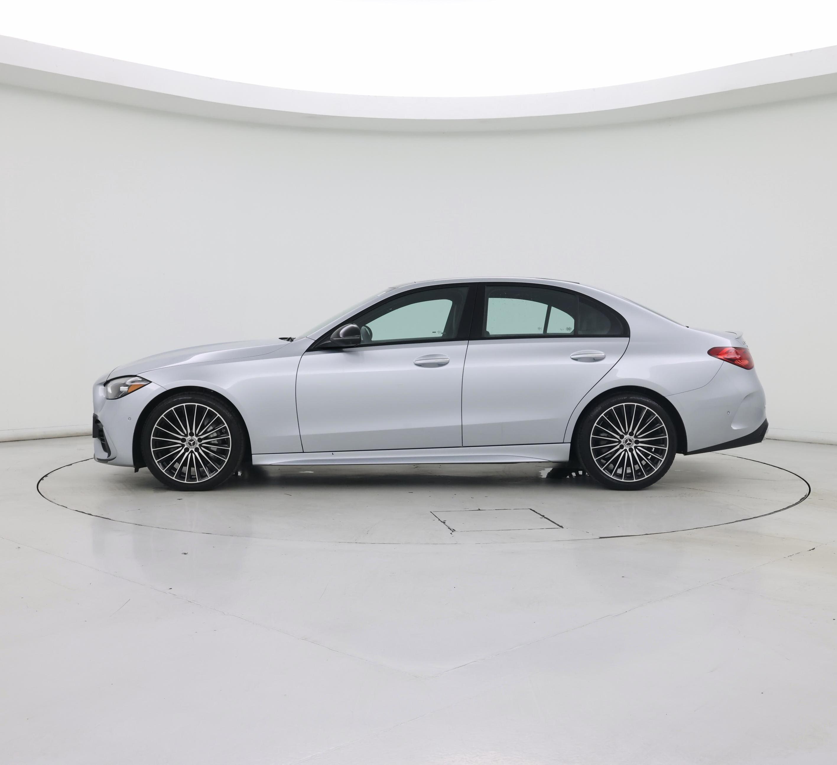 Thumbnail: 2024 Mercedes-Benz C-Class - 3