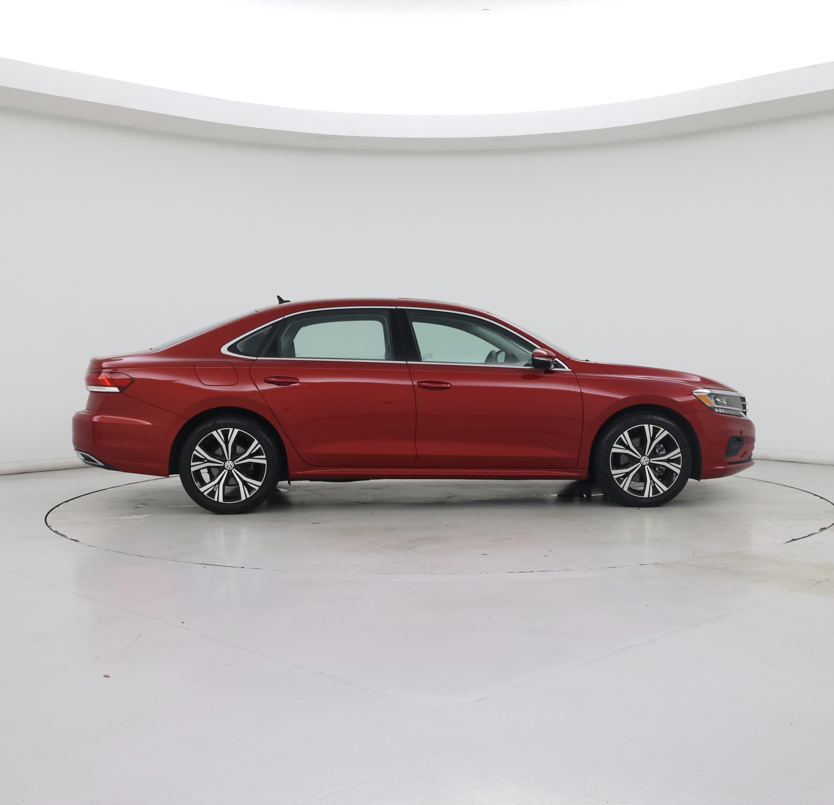 Thumbnail: 2022 Volkswagen Passat - 7