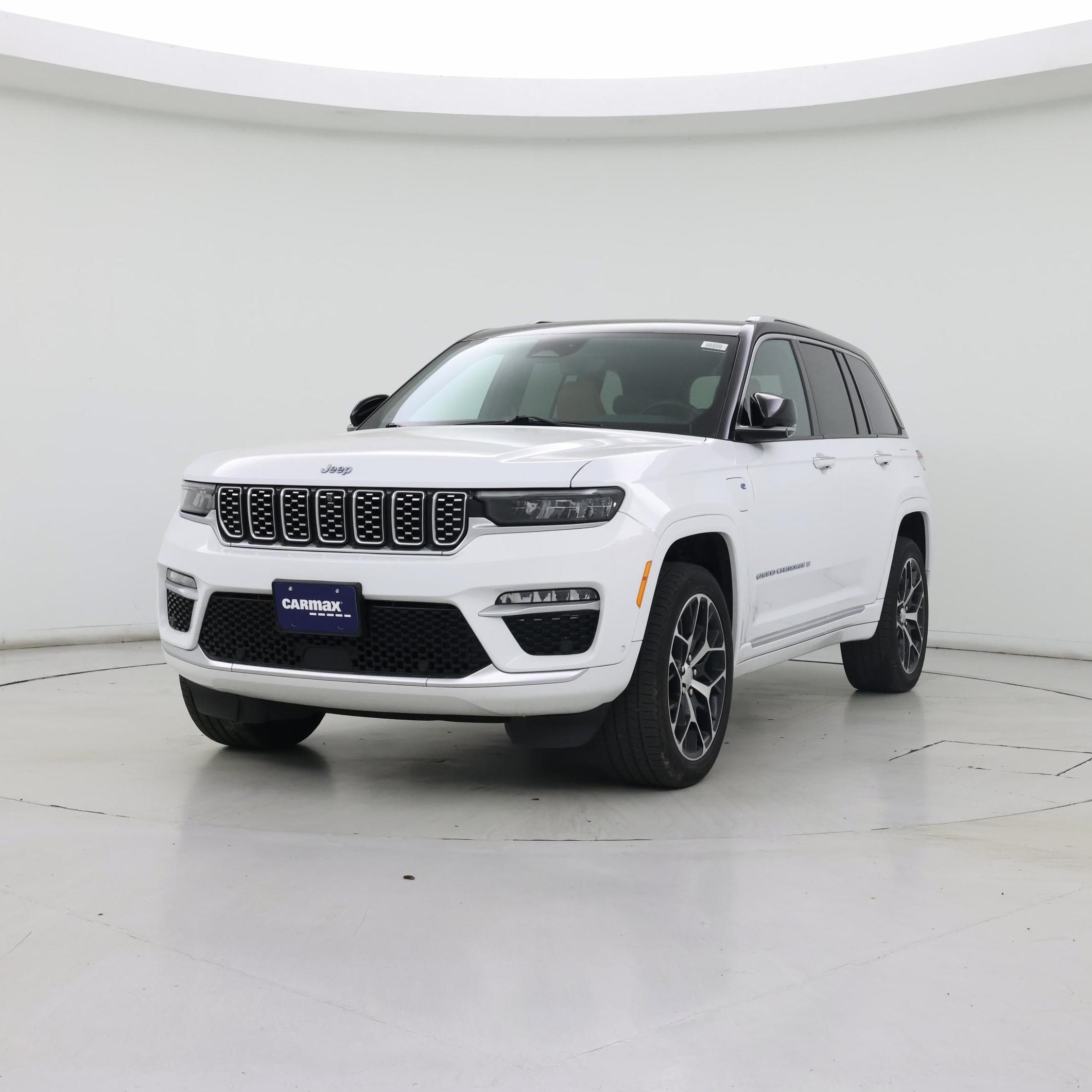 Thumbnail: 2022 Jeep Grand Cherokee - 4