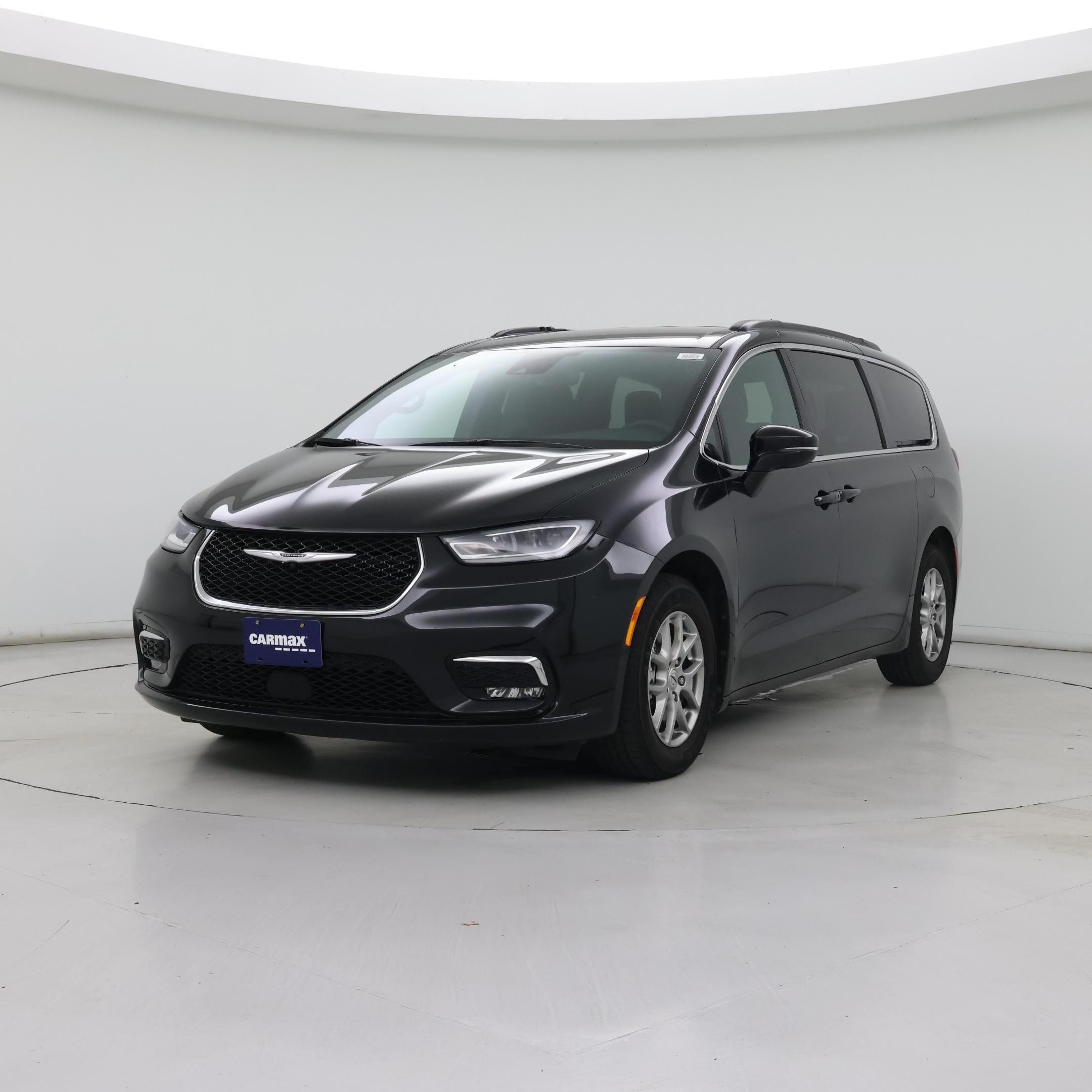 Thumbnail: 2022 Chrysler Pacifica - 4