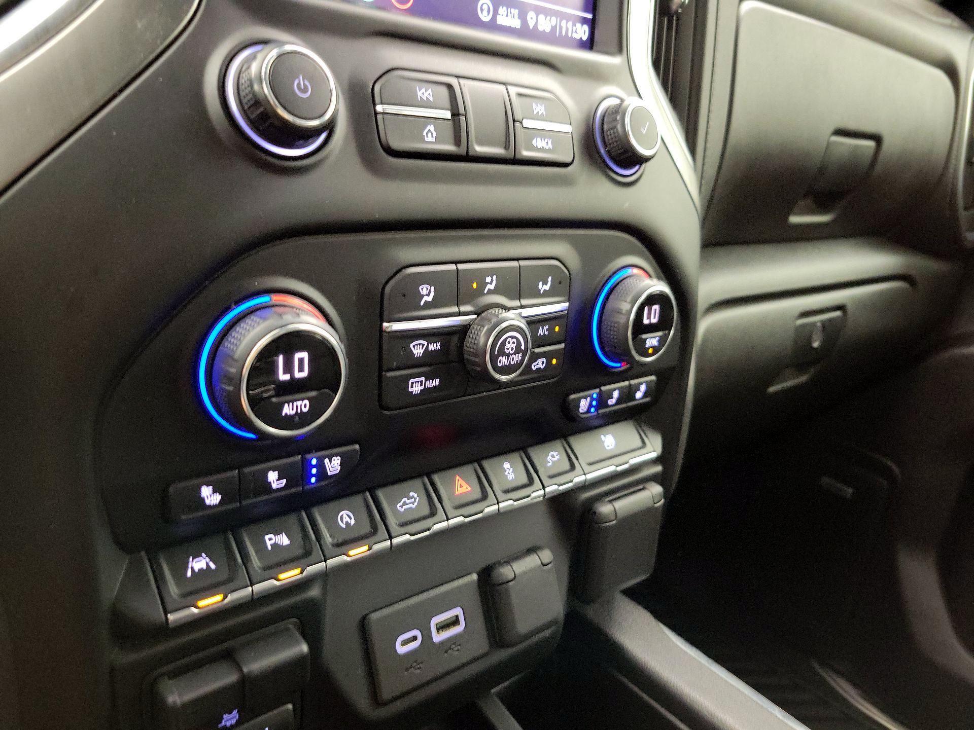 Thumbnail: 2020 Chevrolet Silverado 1500 - 16
