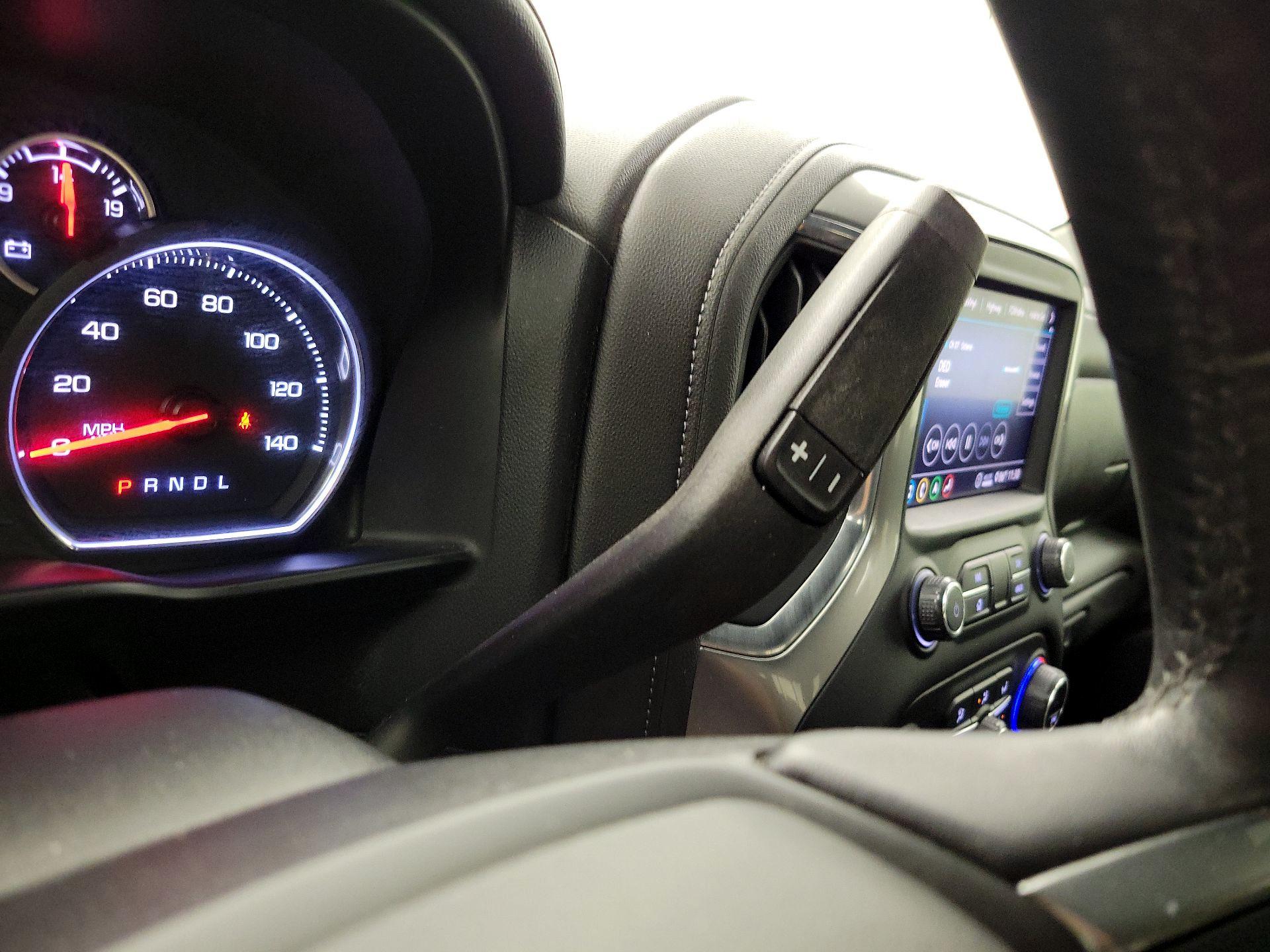 Thumbnail: 2020 Chevrolet Silverado 1500 - 17