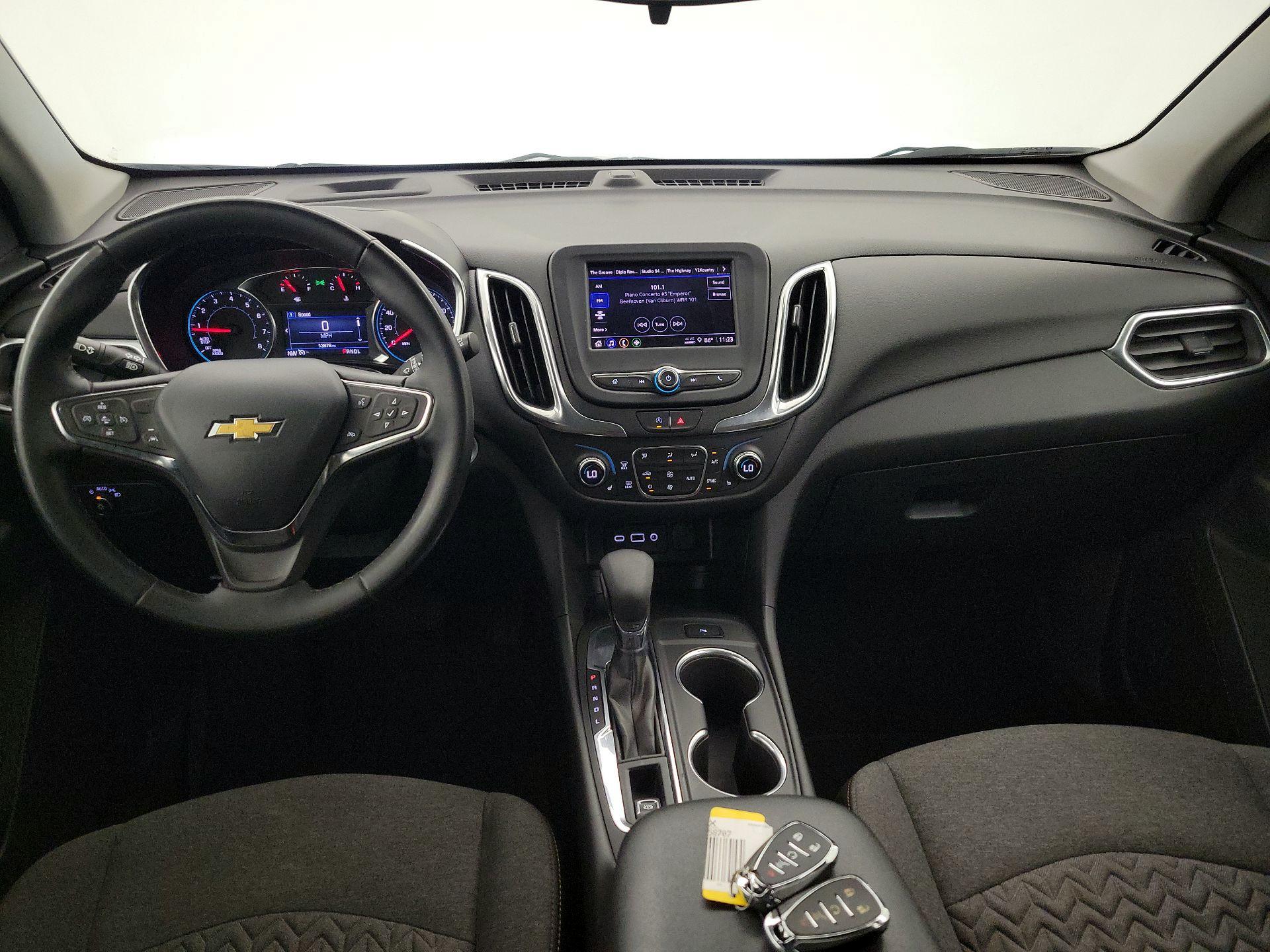 Thumbnail: 2023 Chevrolet Equinox - 9