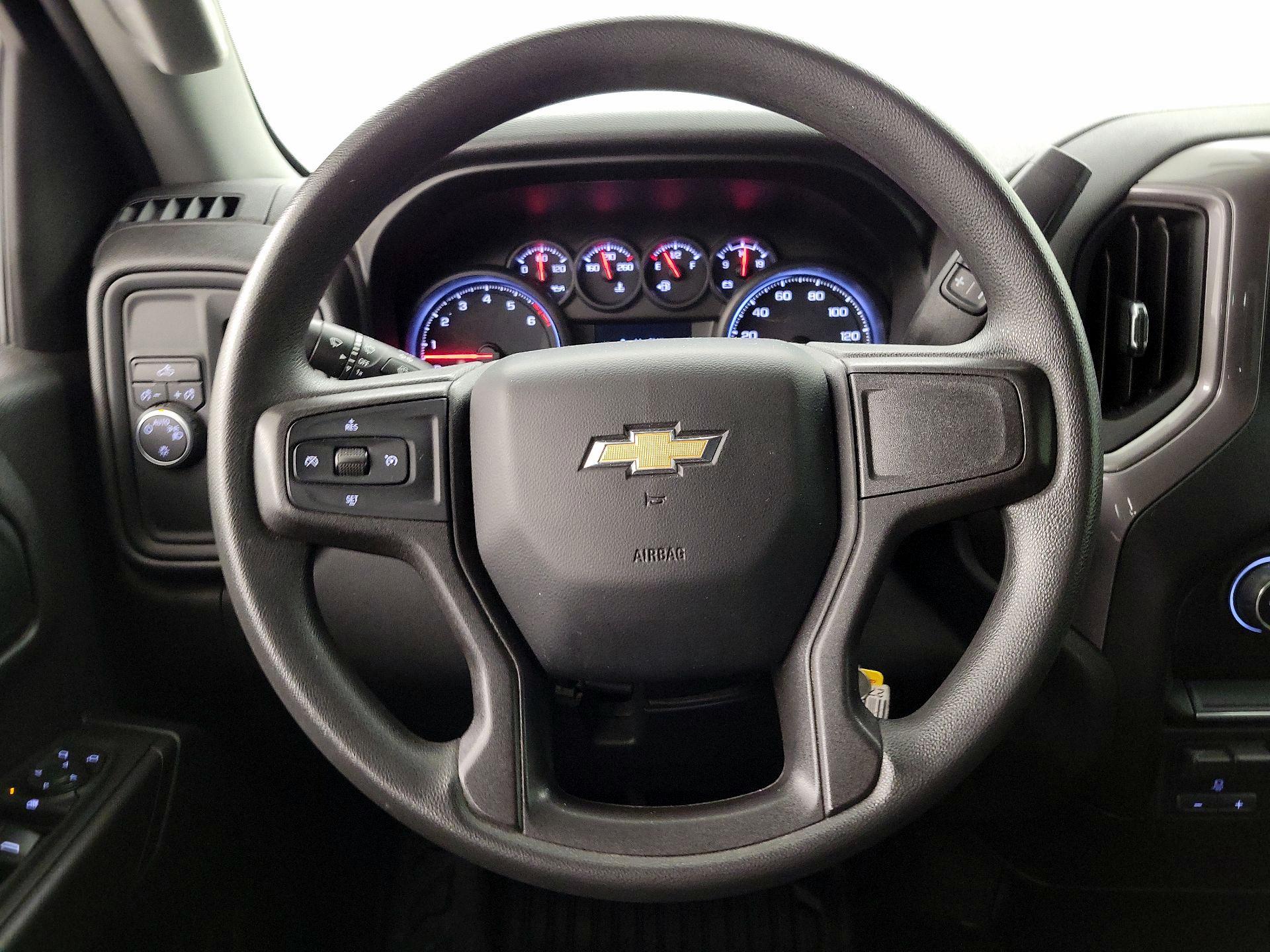Thumbnail: 2020 Chevrolet Silverado 1500 - 10