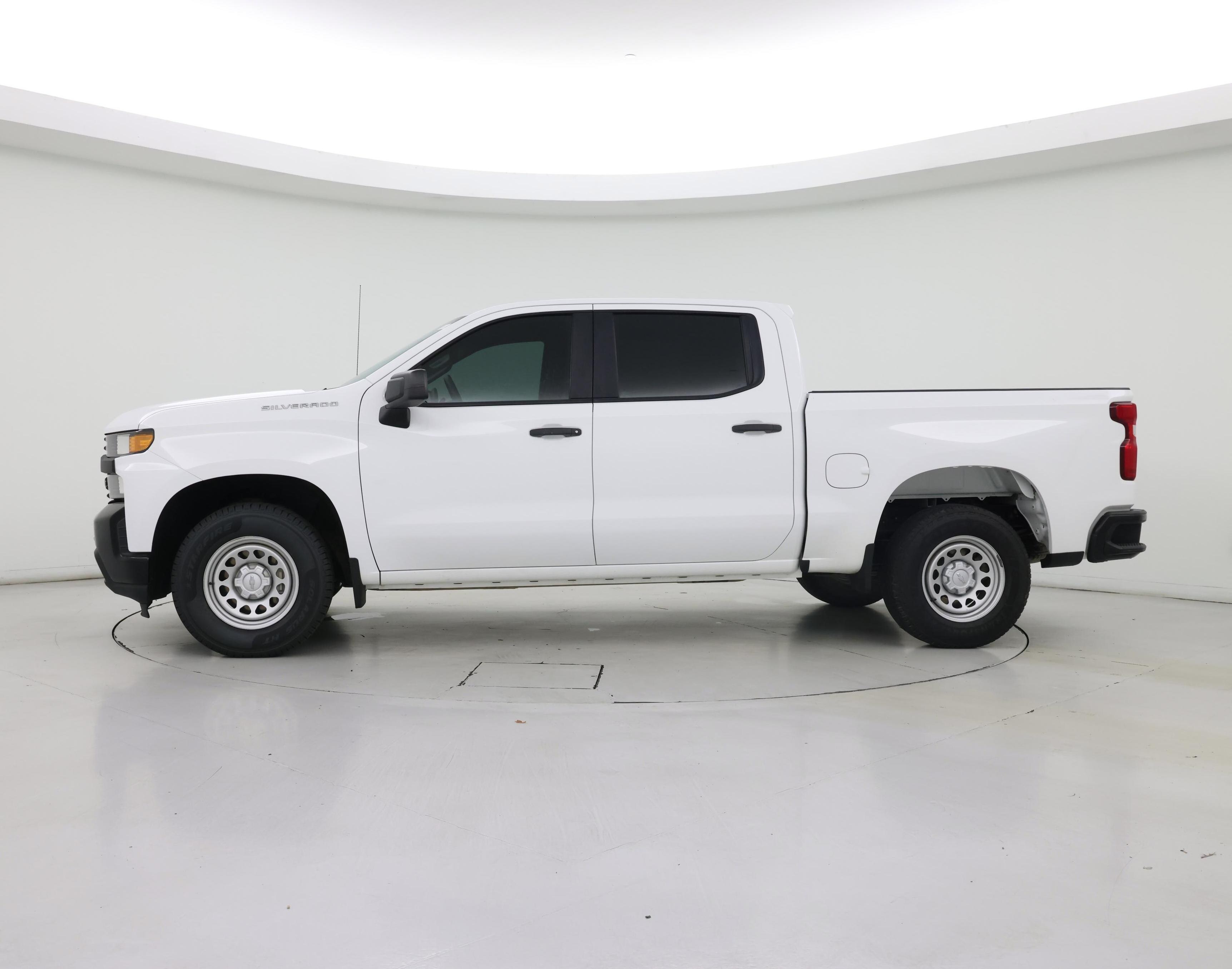 Thumbnail: 2020 Chevrolet Silverado 1500 - 3
