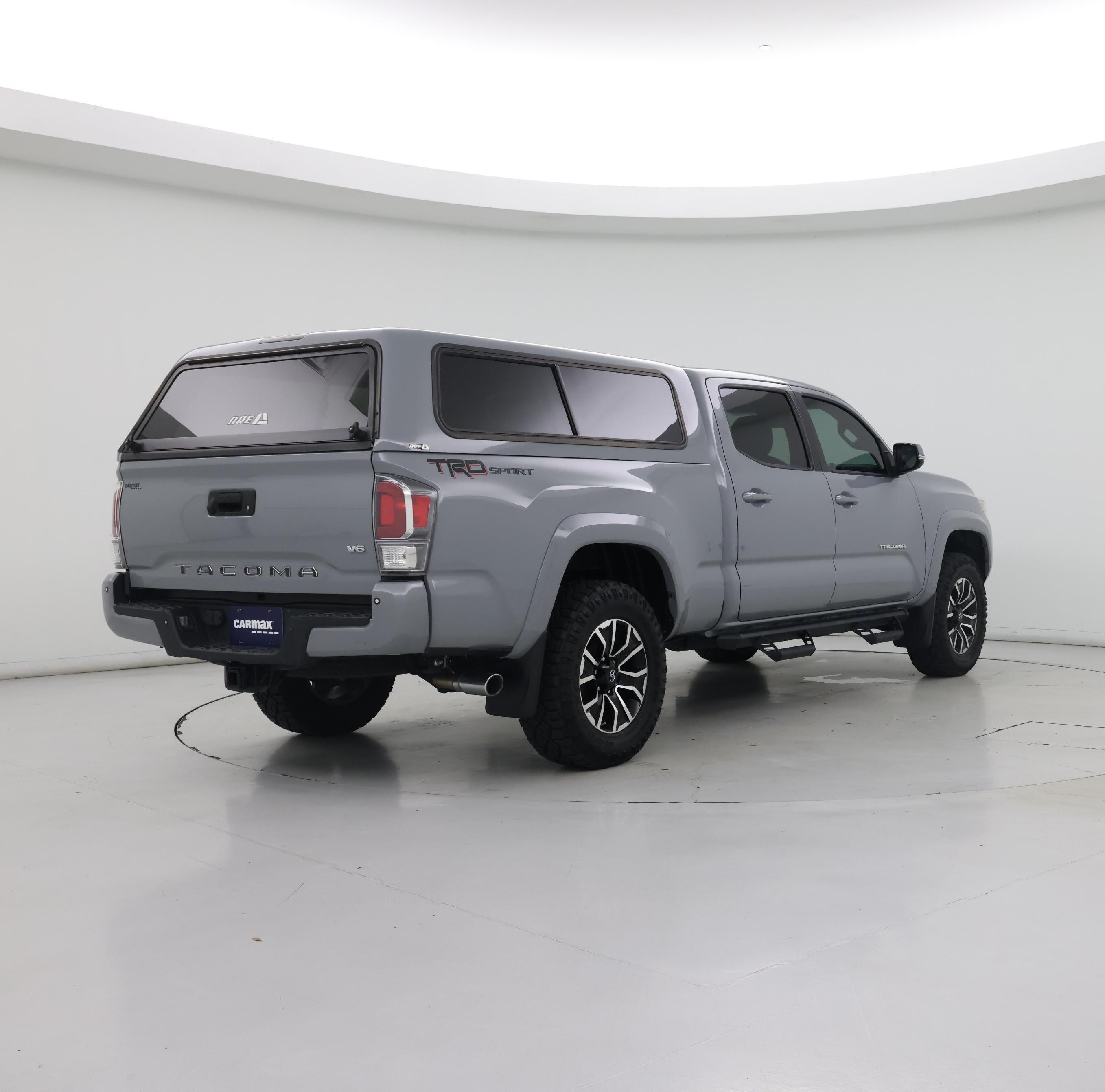 Thumbnail: 2020 Toyota Tacoma - 8