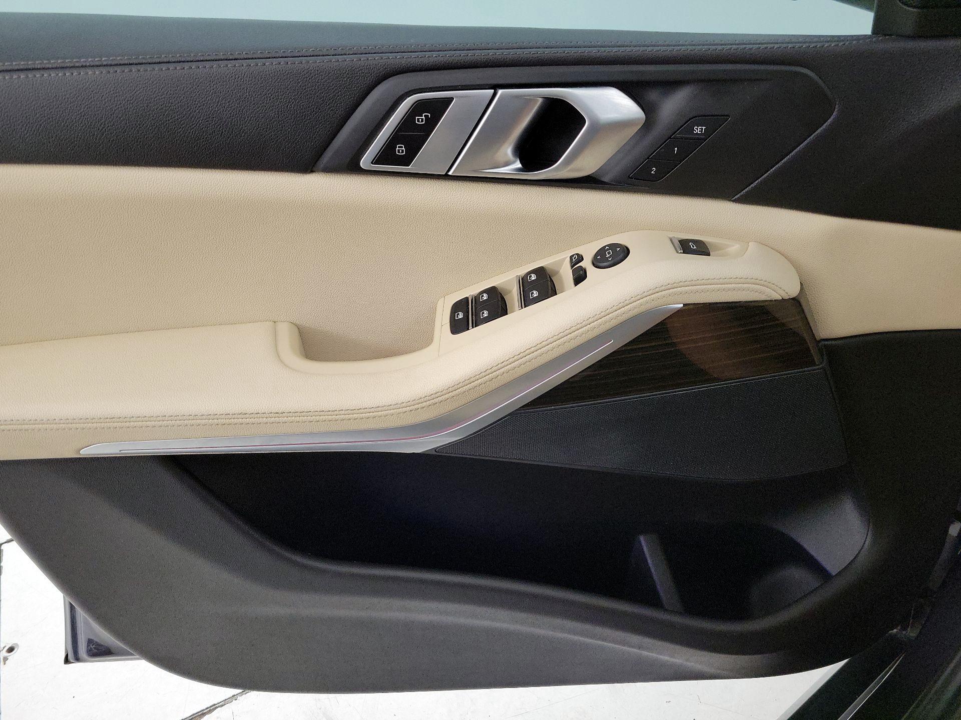Thumbnail: 2020 BMW X5 - 12