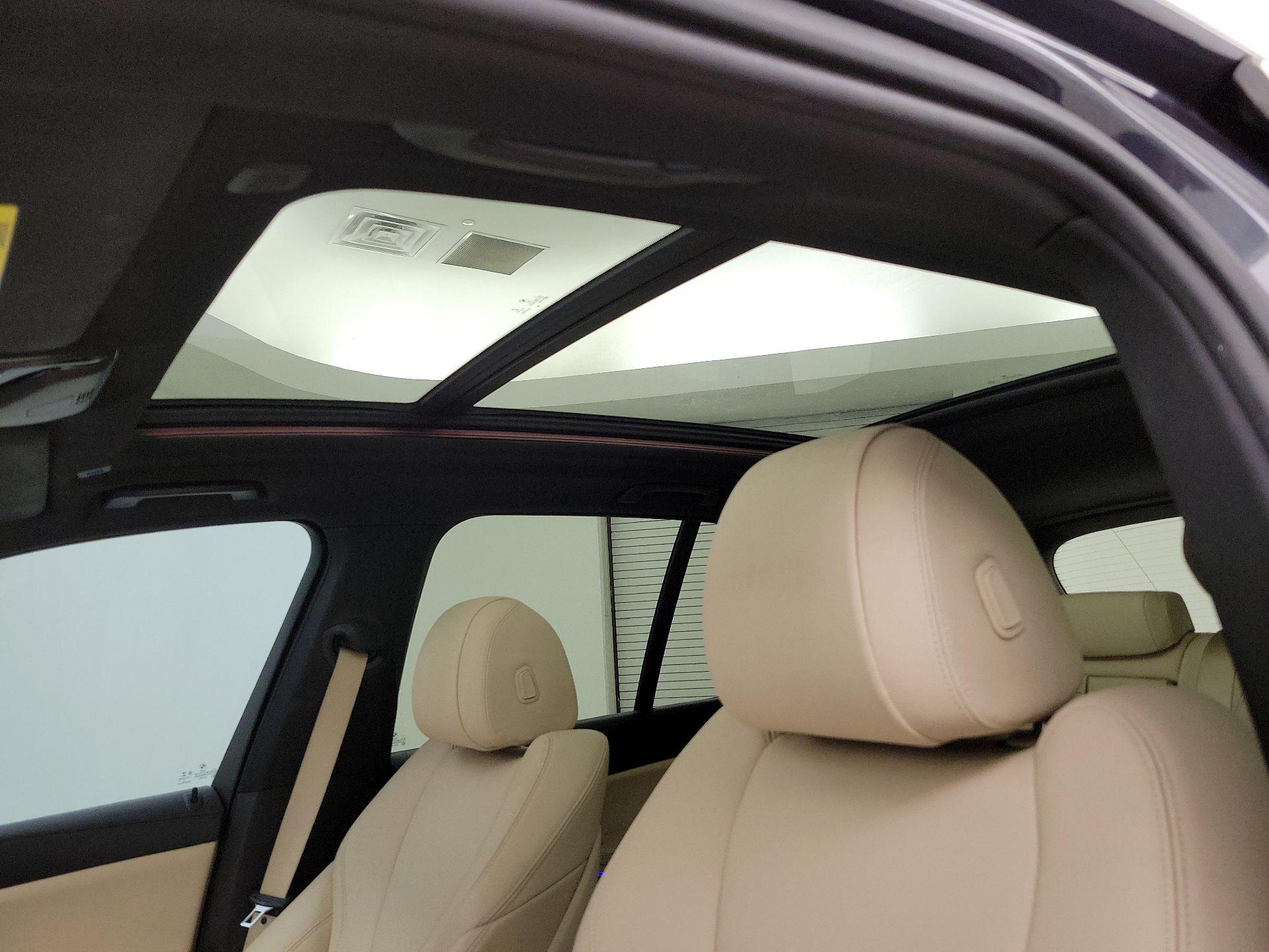 Thumbnail: 2020 BMW X5 - 19