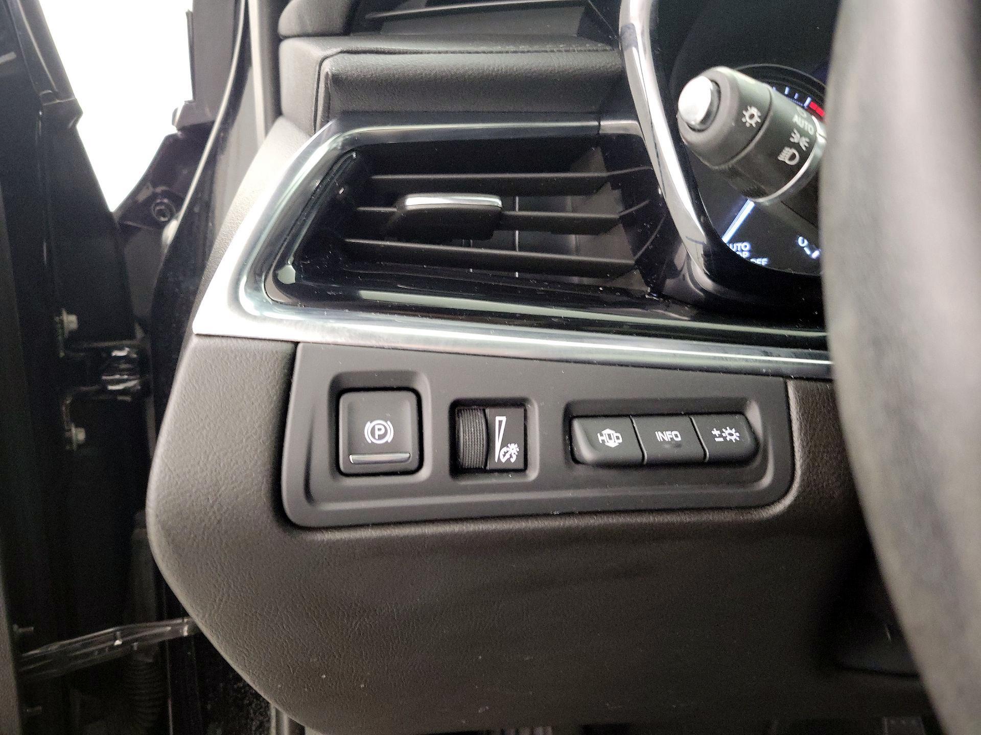 Thumbnail: 2021 Cadillac XT6 - 13