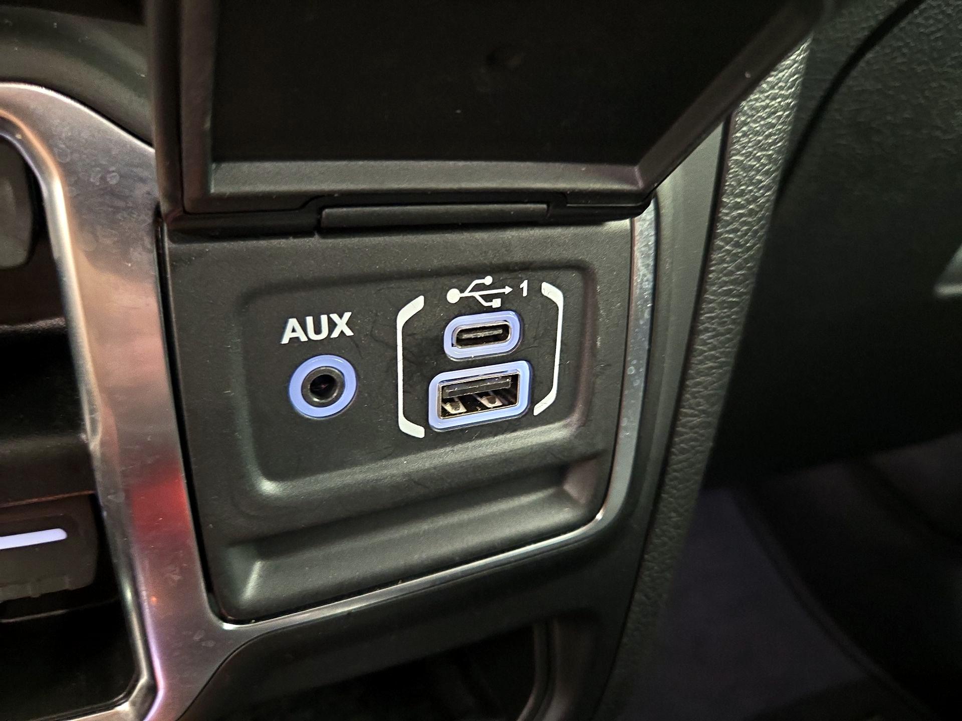 Thumbnail: 2021 Jeep Wrangler - 19