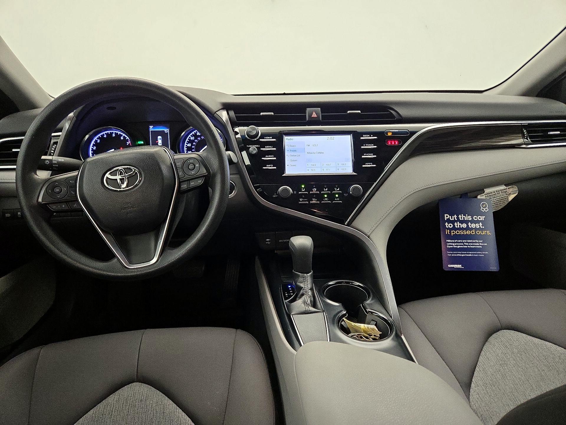 Thumbnail: 2018 Toyota Camry - 9