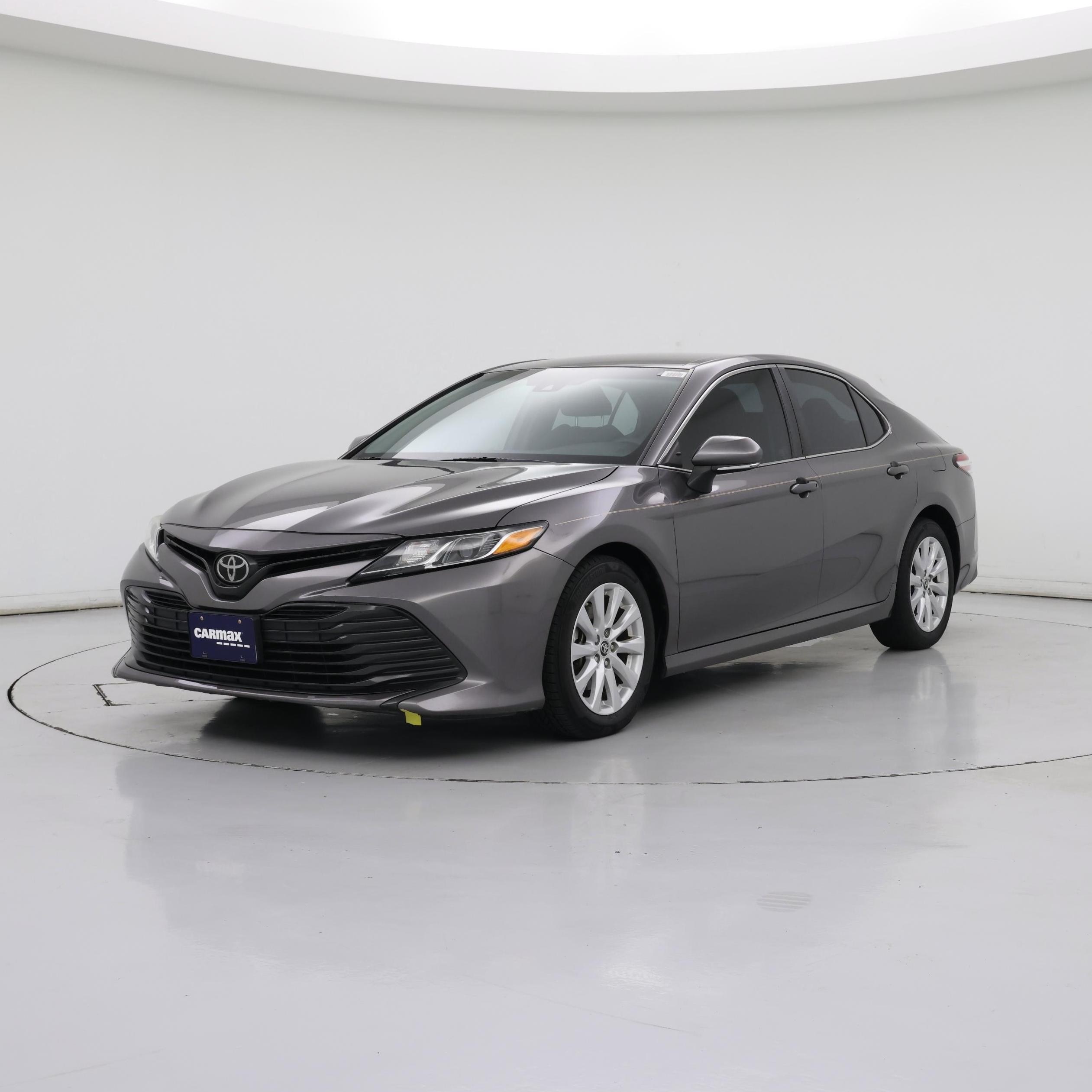 Thumbnail: 2018 Toyota Camry - 4