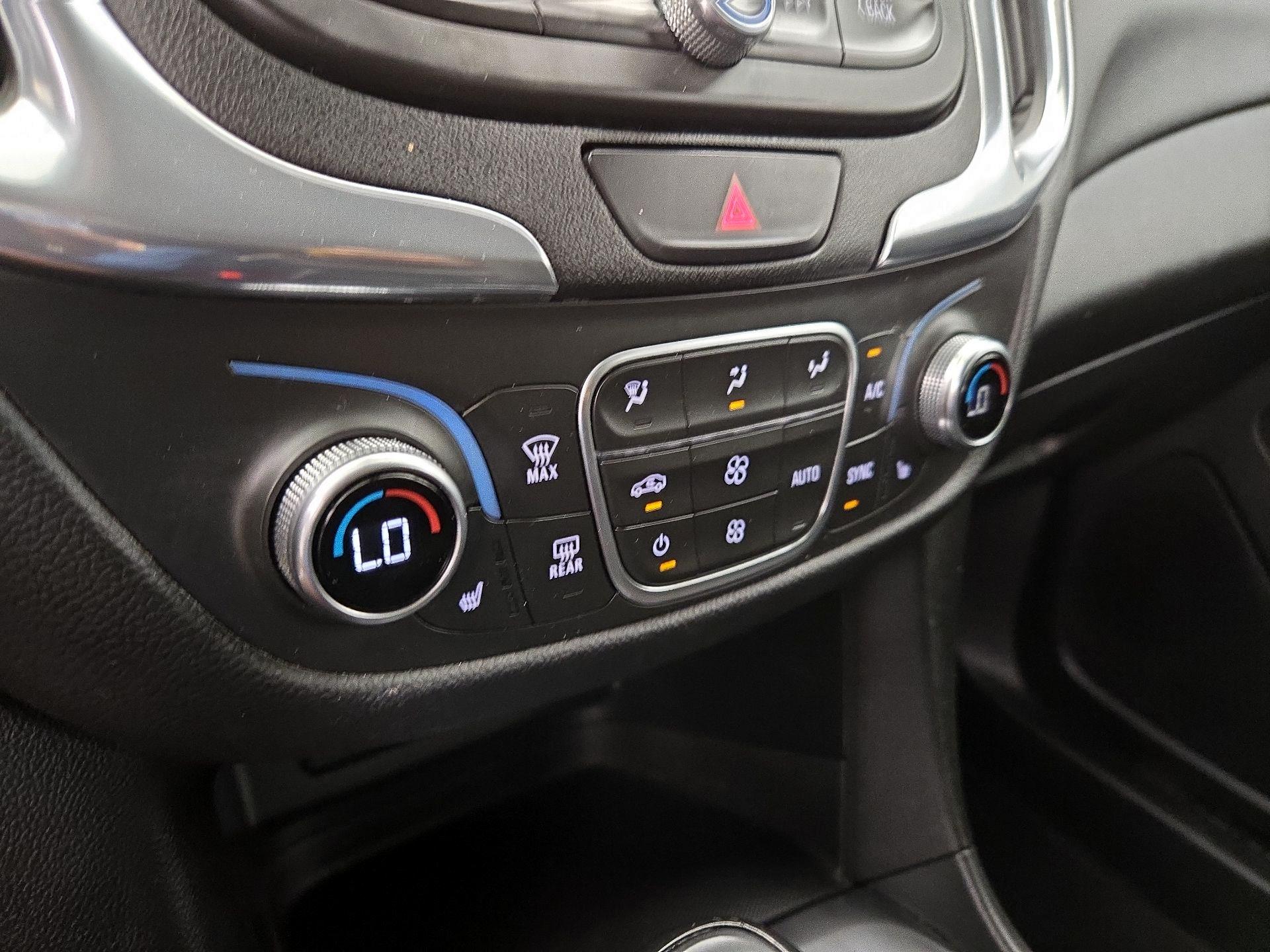 Thumbnail: 2020 Chevrolet Equinox - 17