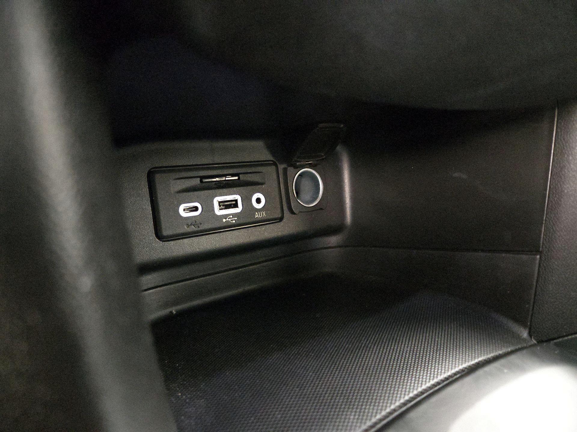 Thumbnail: 2020 Chevrolet Equinox - 19