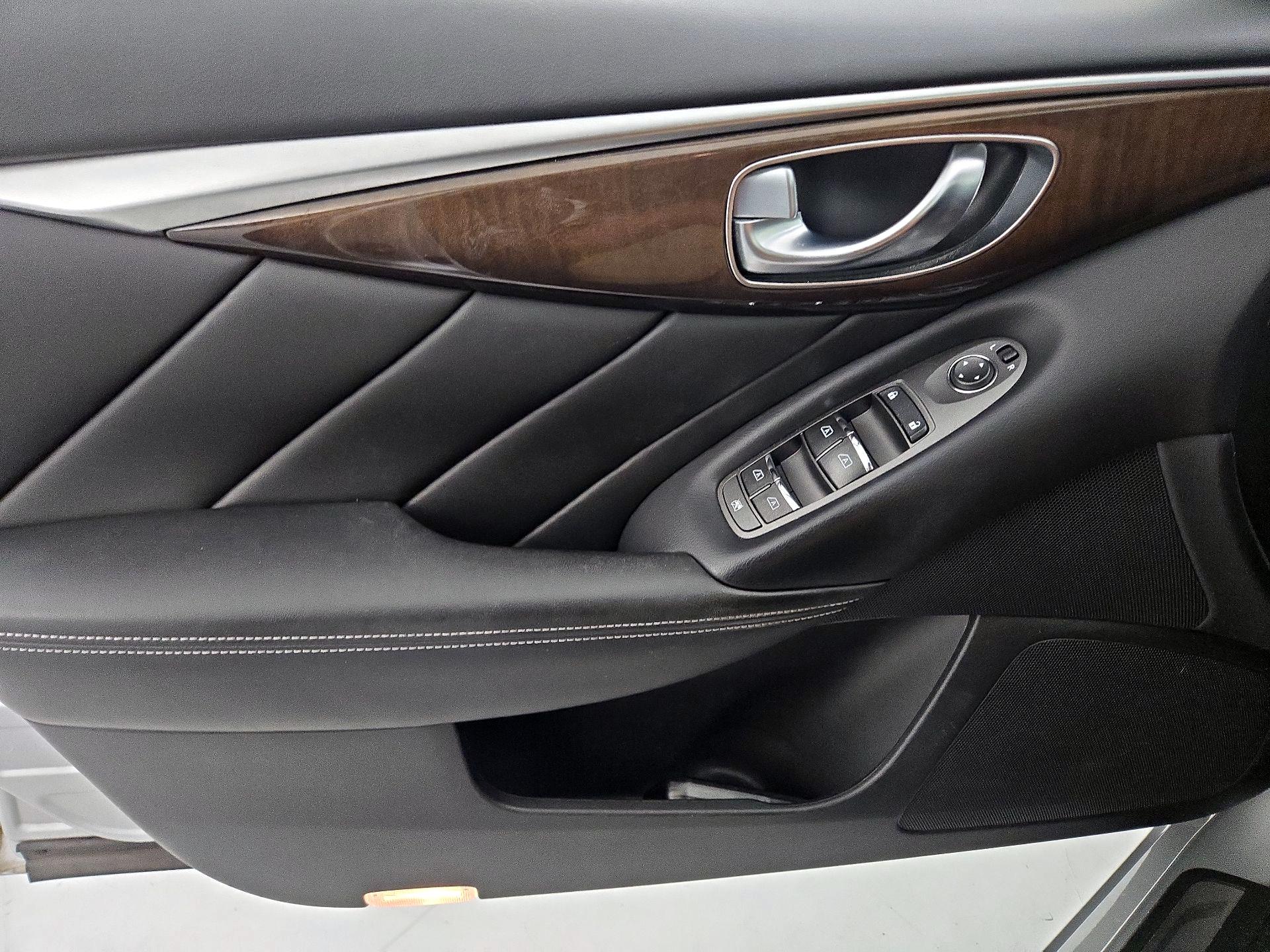 Thumbnail: 2018 INFINITI Q50 - 12