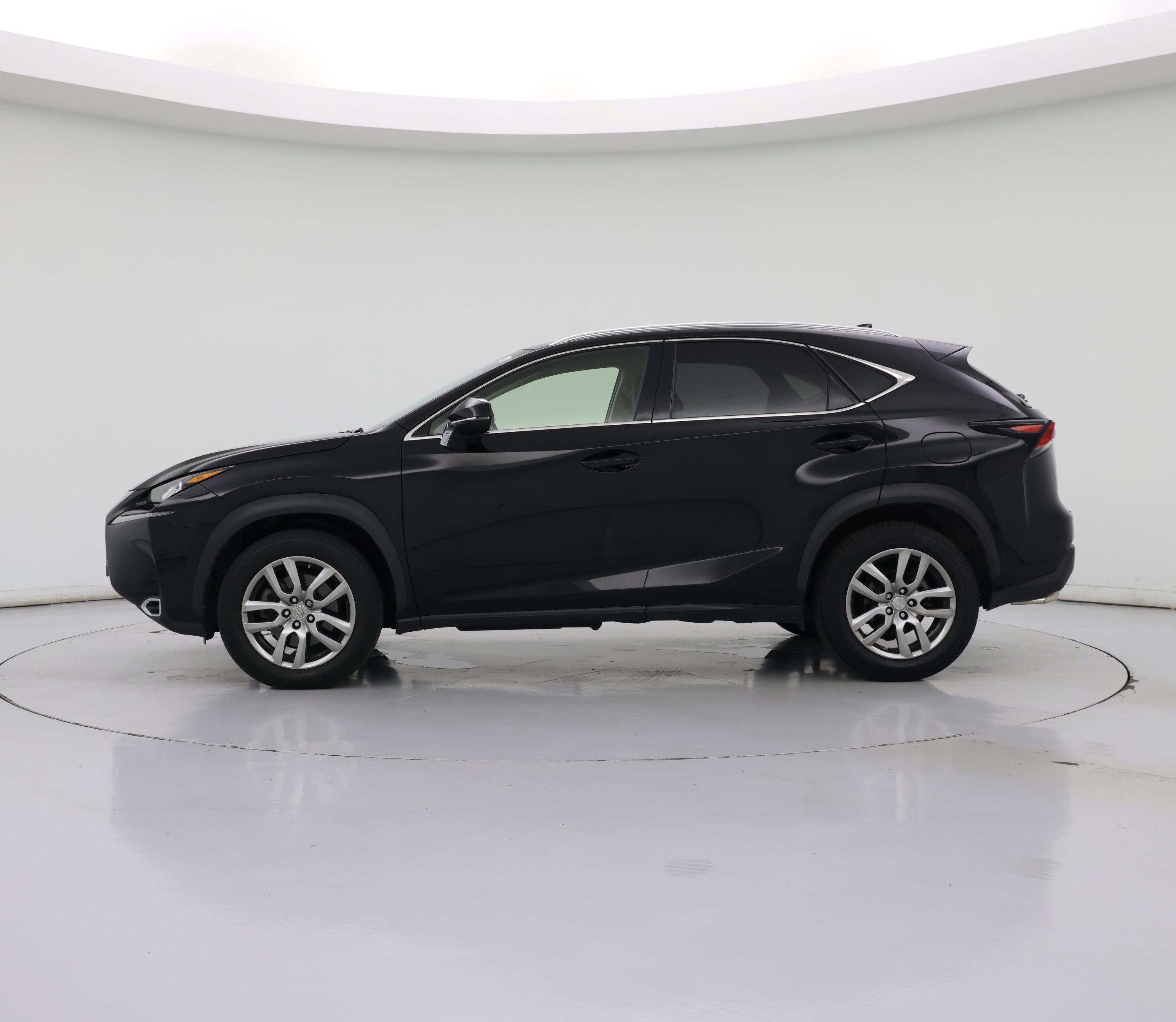 Thumbnail: 2016 Lexus NX - 3