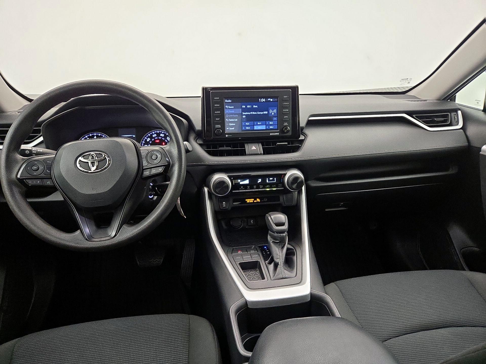 Thumbnail: 2022 Toyota RAV4 - 9
