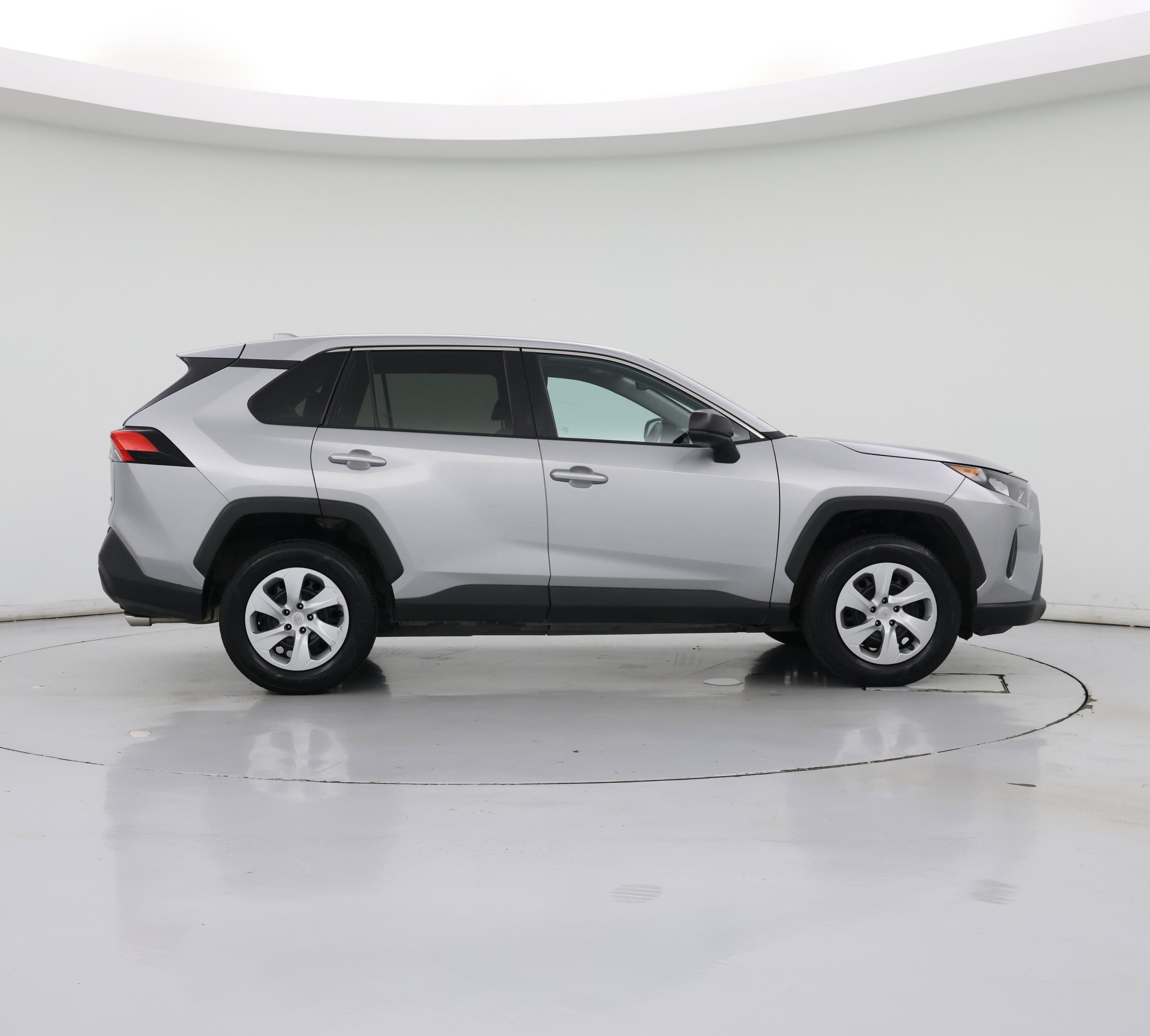 Thumbnail: 2022 Toyota RAV4 - 7
