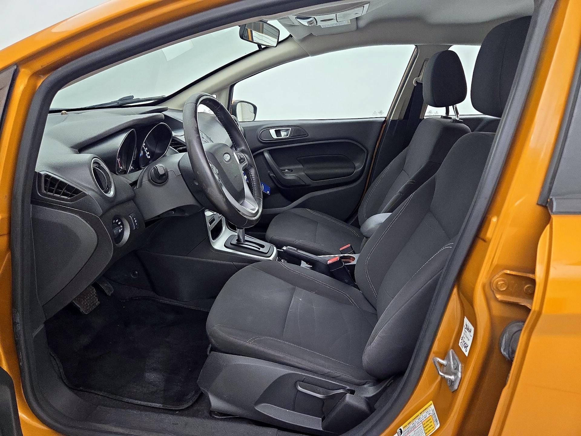 Thumbnail: 2016 Ford Fiesta - 11