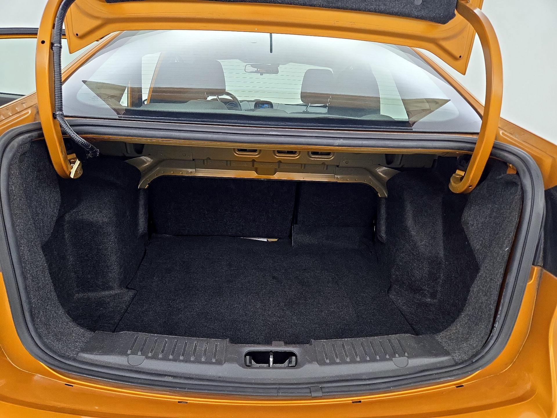 Thumbnail: 2016 Ford Fiesta - 19