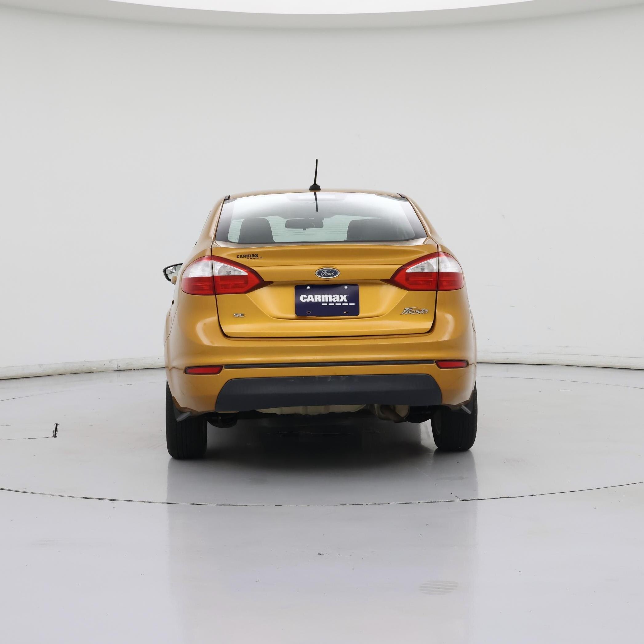 Thumbnail: 2016 Ford Fiesta - 6