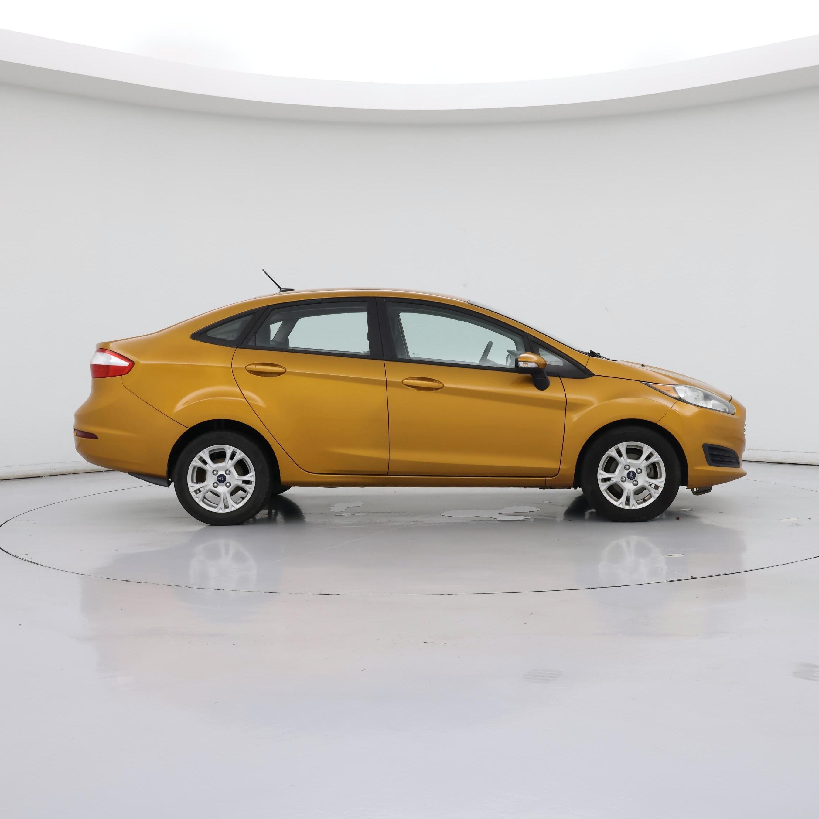 Thumbnail: 2016 Ford Fiesta - 7