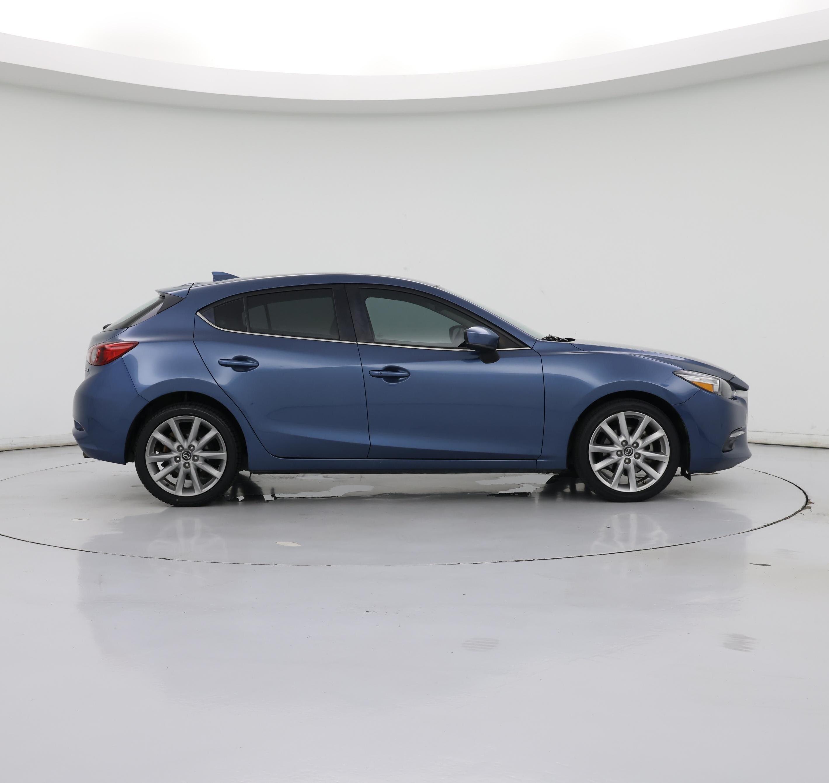 Thumbnail: 2017 Mazda Mazda3 - 7