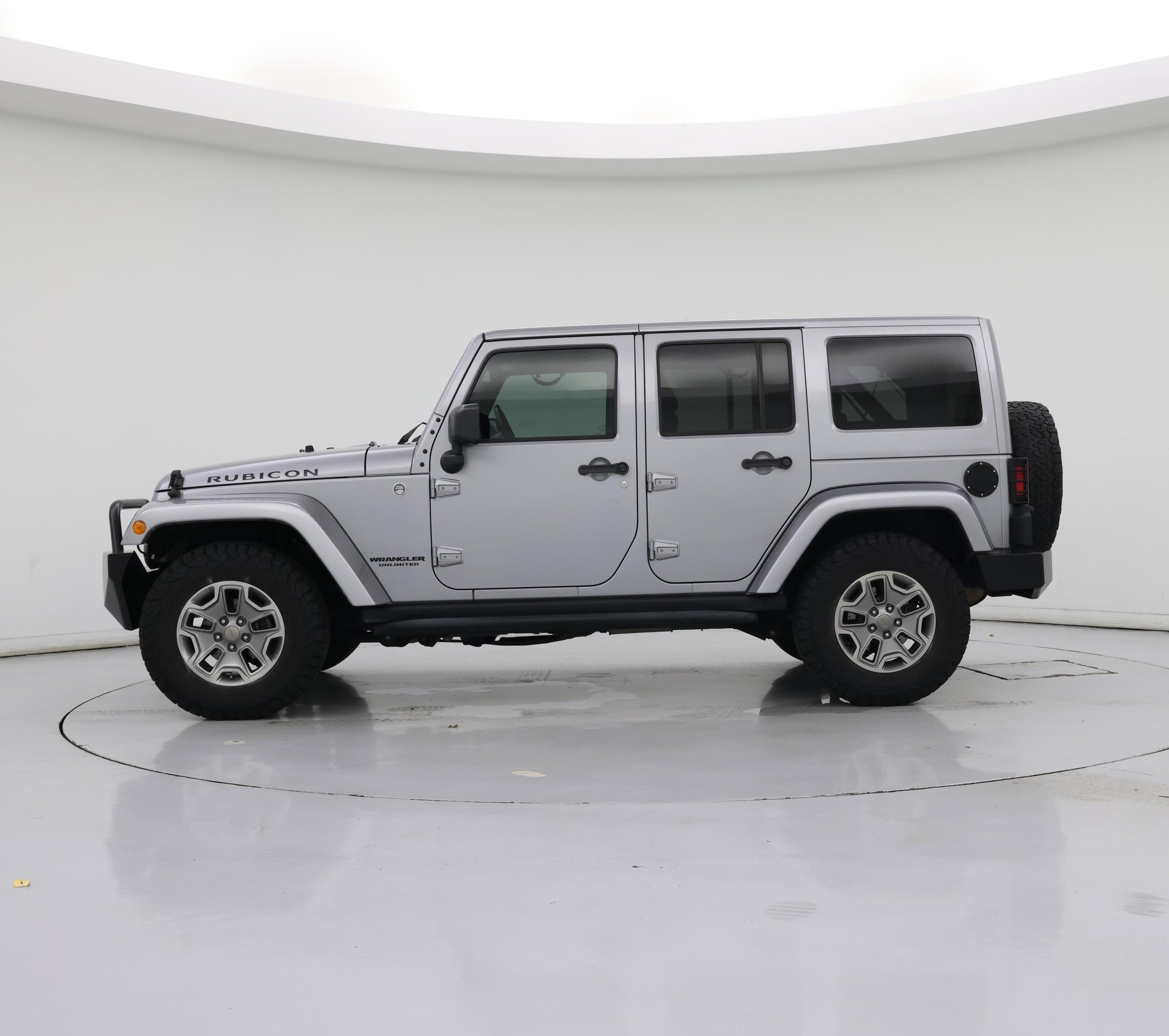 Thumbnail: 2015 Jeep Wrangler - 3