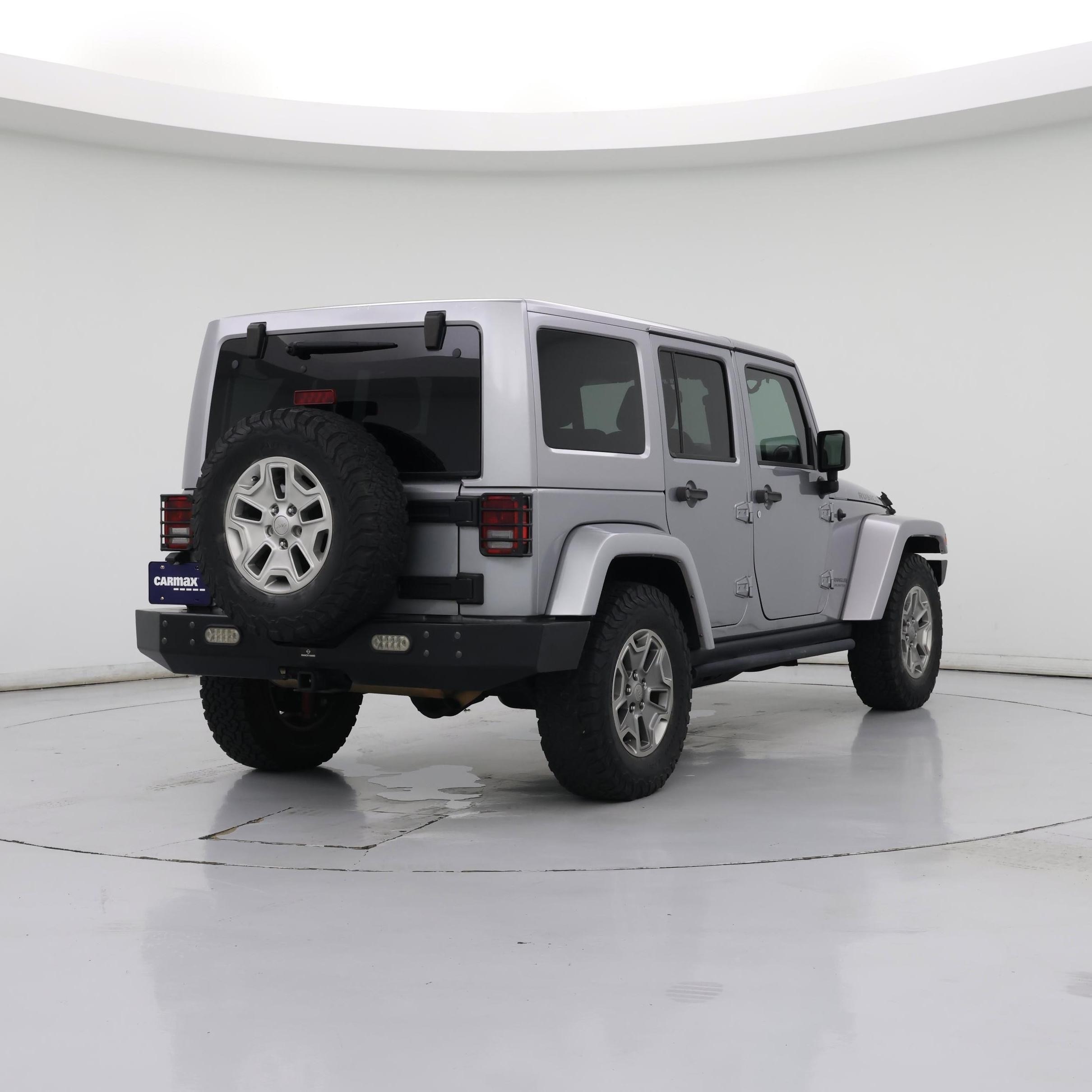 Thumbnail: 2015 Jeep Wrangler - 8