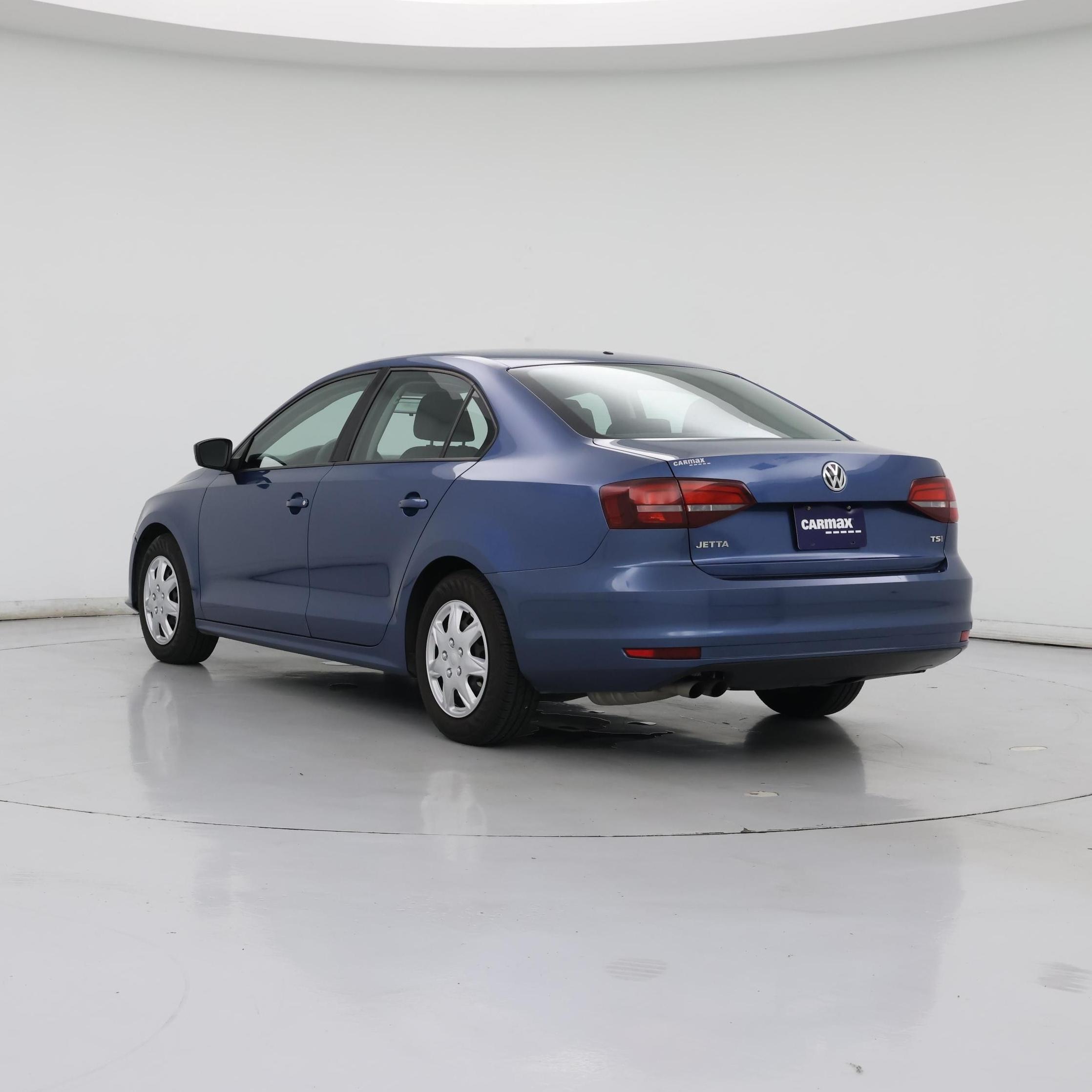 Thumbnail: 2016 Volkswagen Jetta - 2