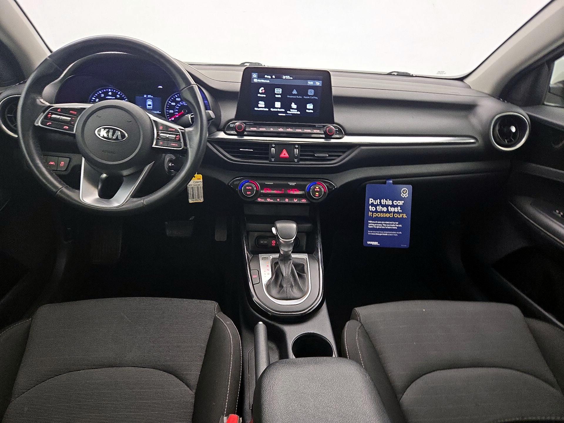 Thumbnail: 2019 Kia Forte - 9