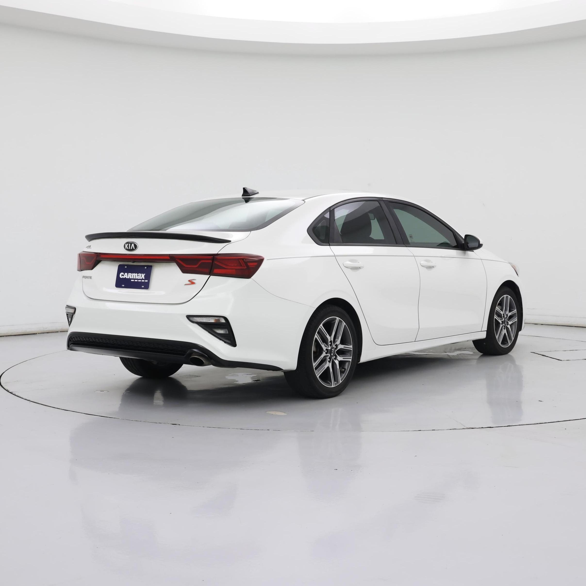 Thumbnail: 2019 Kia Forte - 8