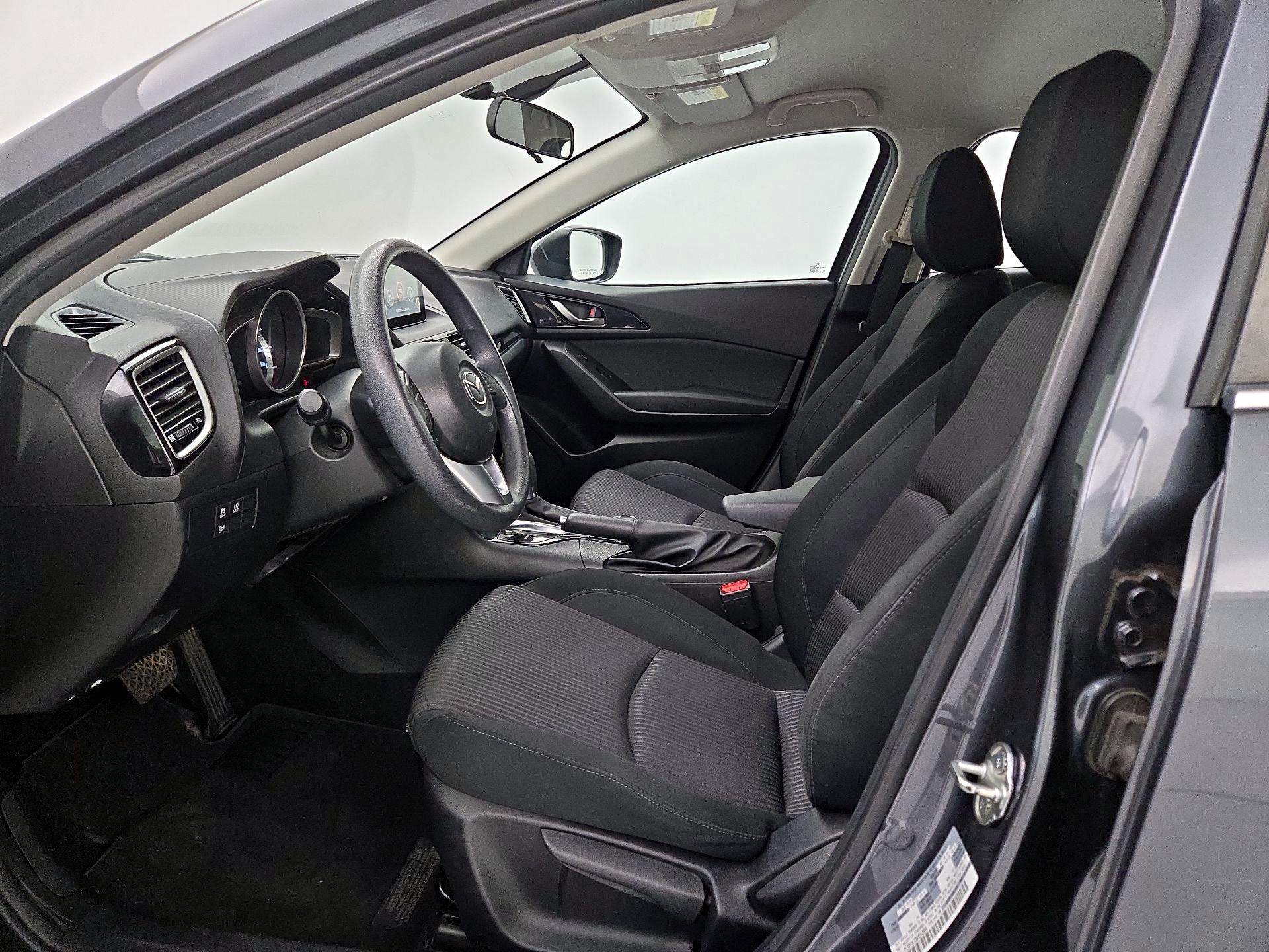 Thumbnail: 2016 Mazda Mazda3 - 11