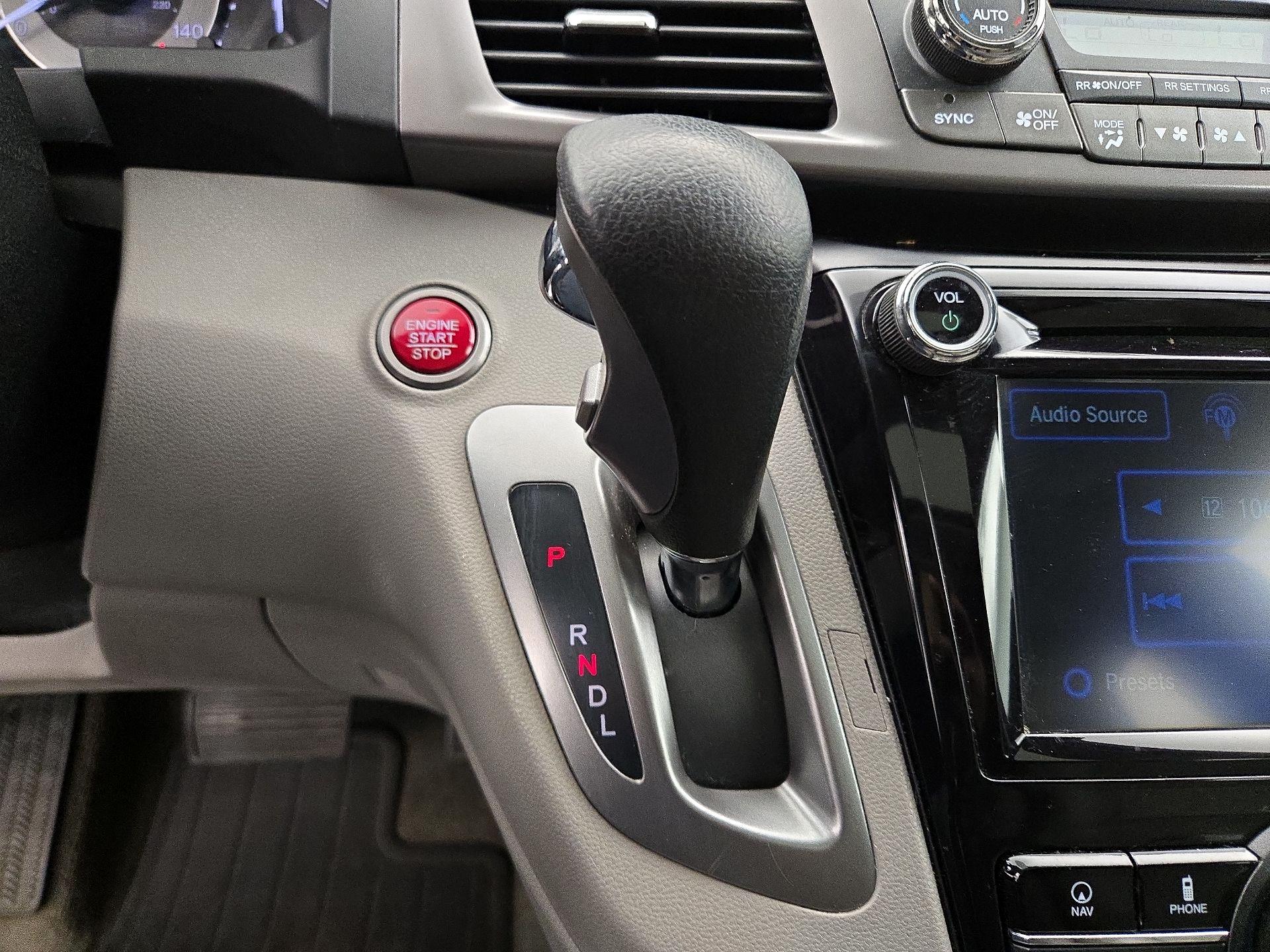 Thumbnail: 2015 Honda Odyssey - 18