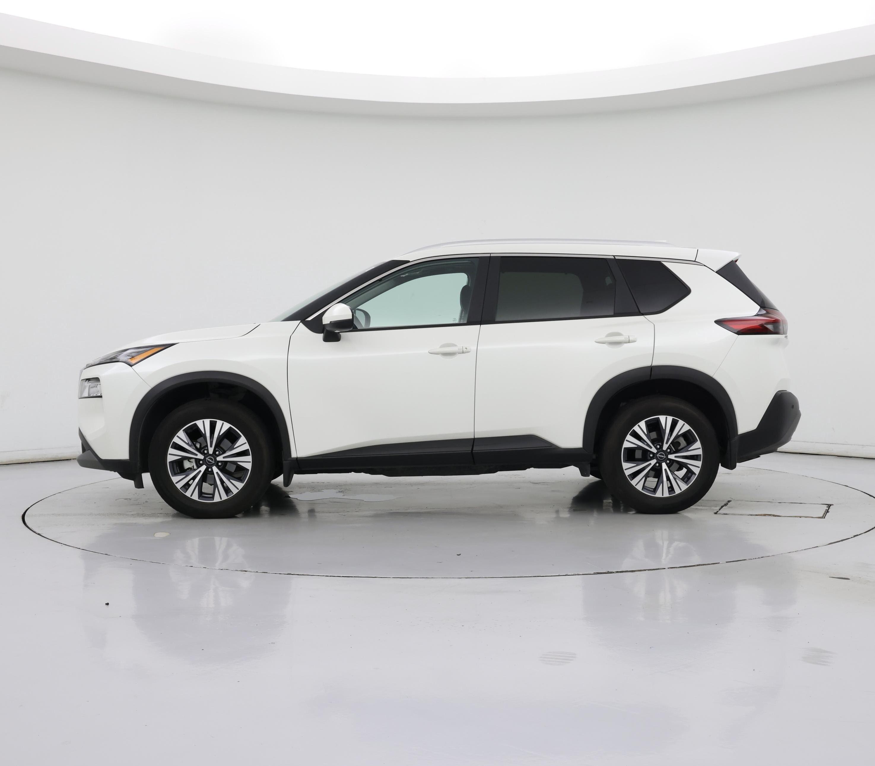 Thumbnail: 2023 Nissan Rogue - 3