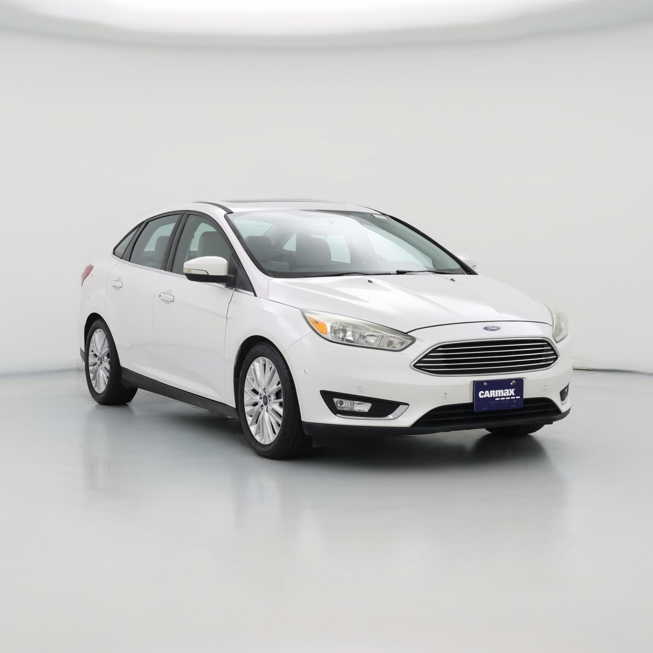 Thumbnail: 2015 Ford Focus - 1
