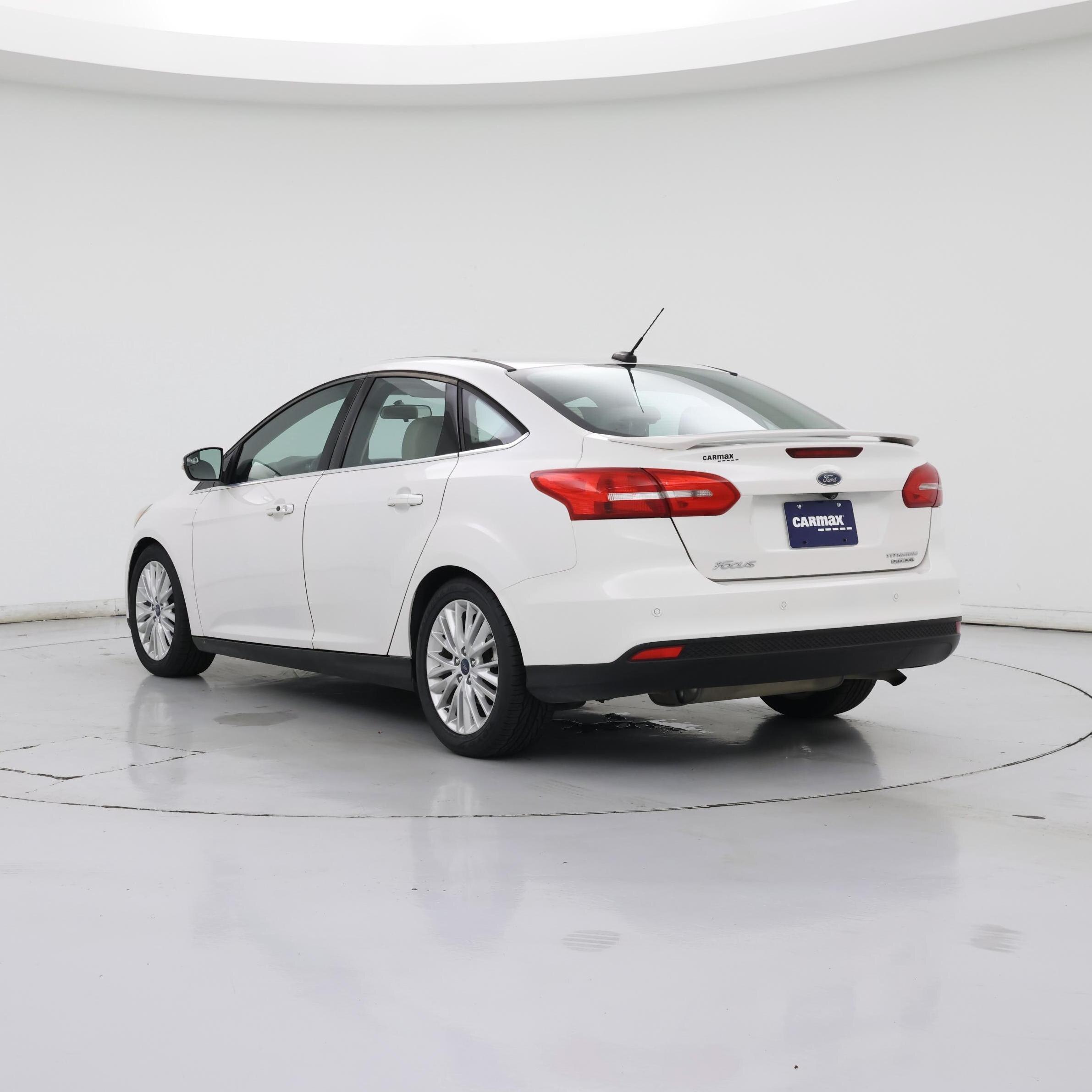 Thumbnail: 2015 Ford Focus - 2