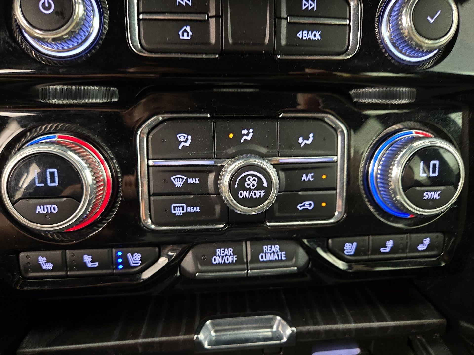 Thumbnail: 2023 GMC Yukon - 17