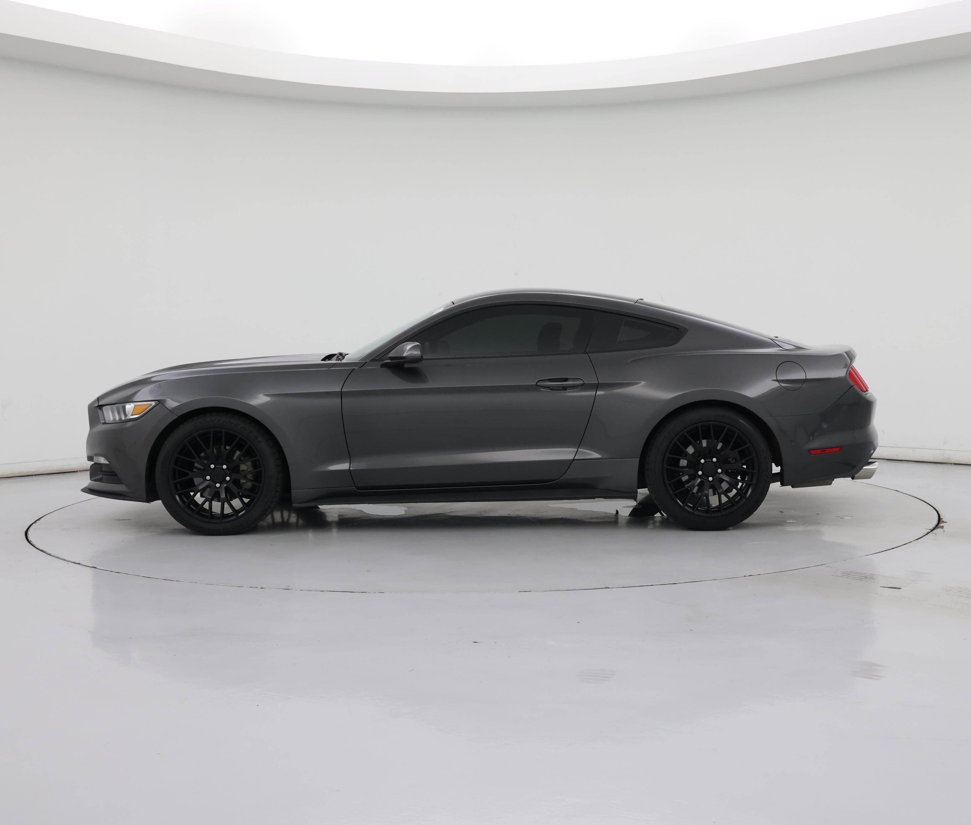Thumbnail: 2017 Ford Mustang - 3