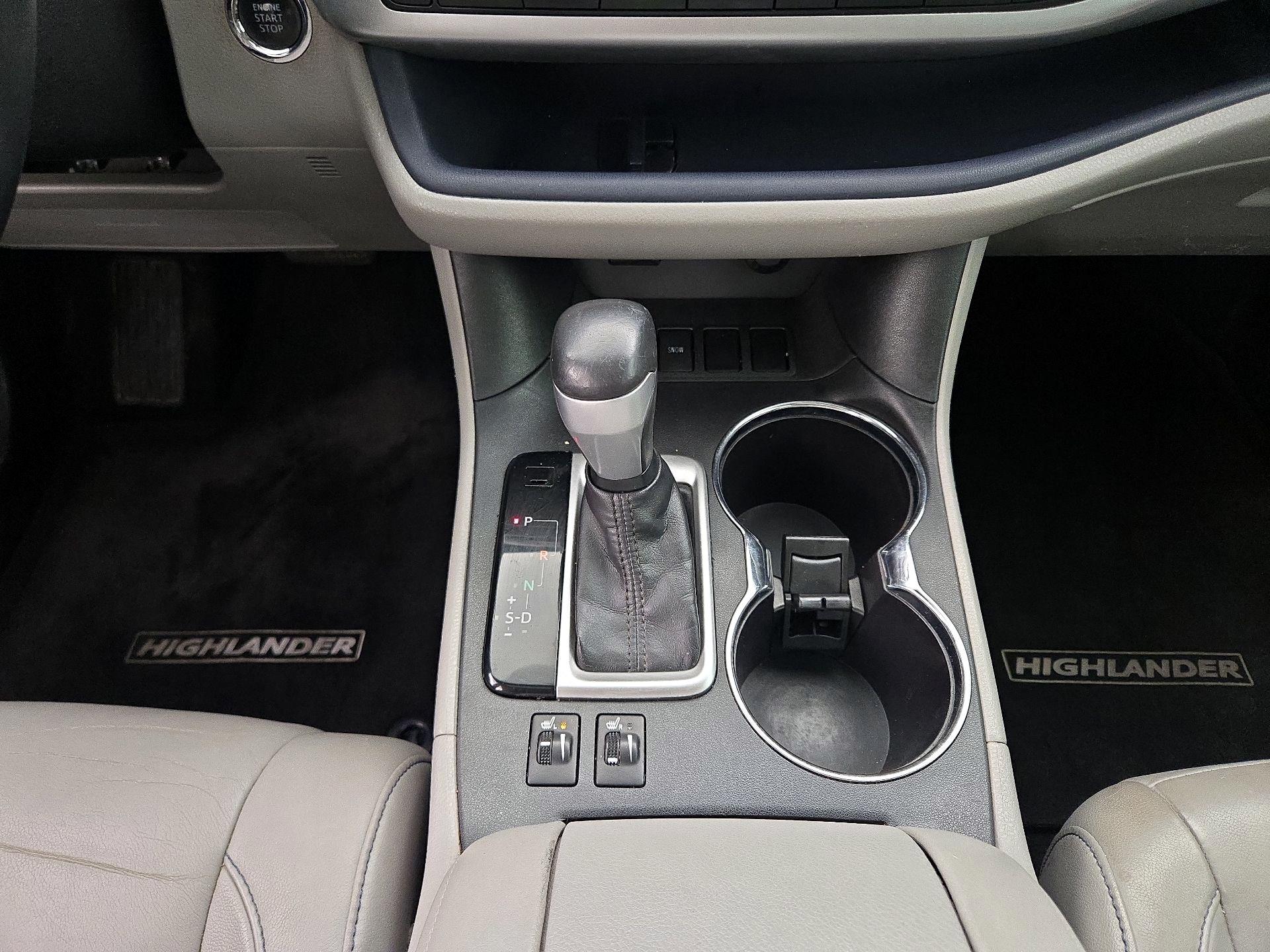 Thumbnail: 2014 Toyota Highlander - 18