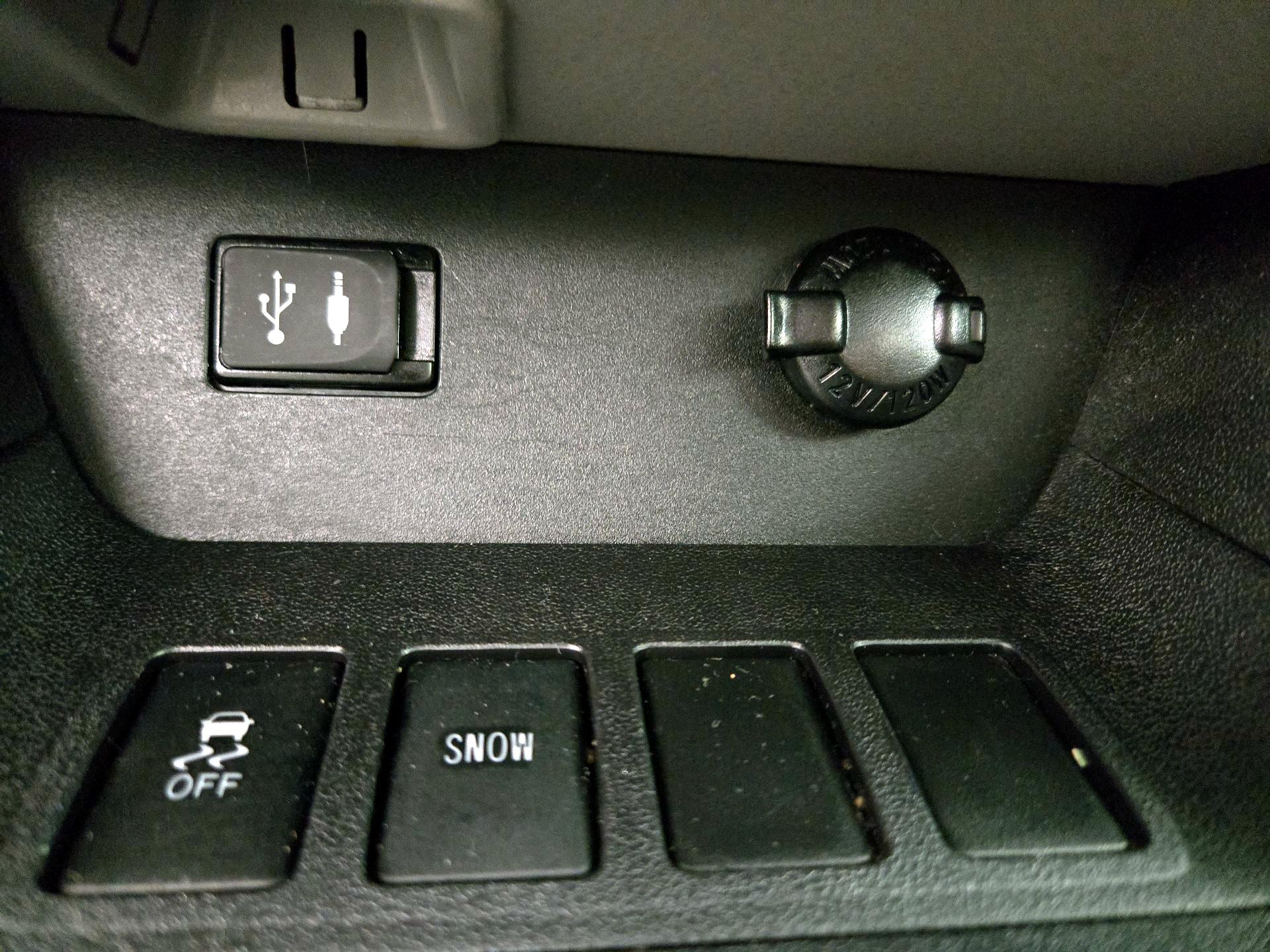 Thumbnail: 2014 Toyota Highlander - 19