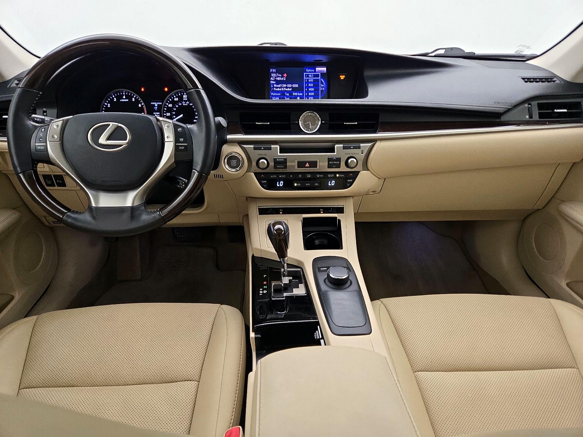 Thumbnail: 2014 Lexus ES - 9