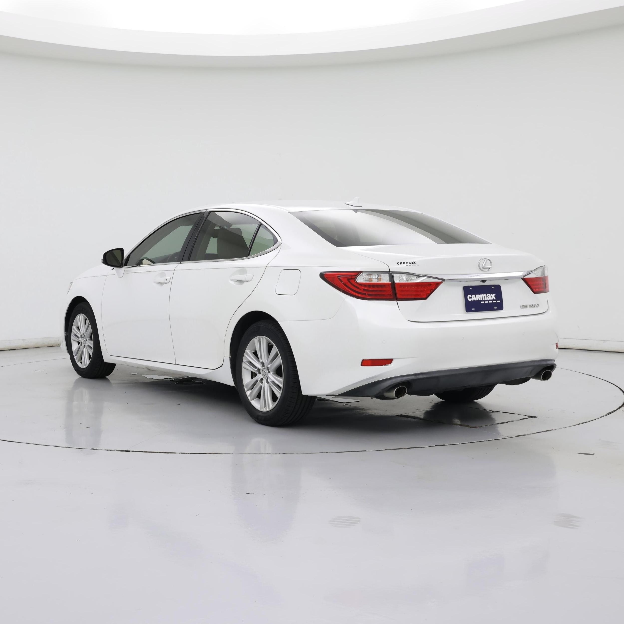 Thumbnail: 2014 Lexus ES - 2