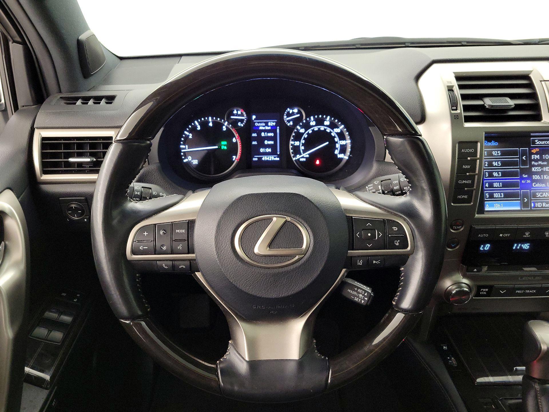 Thumbnail: 2021 Lexus GX - 10